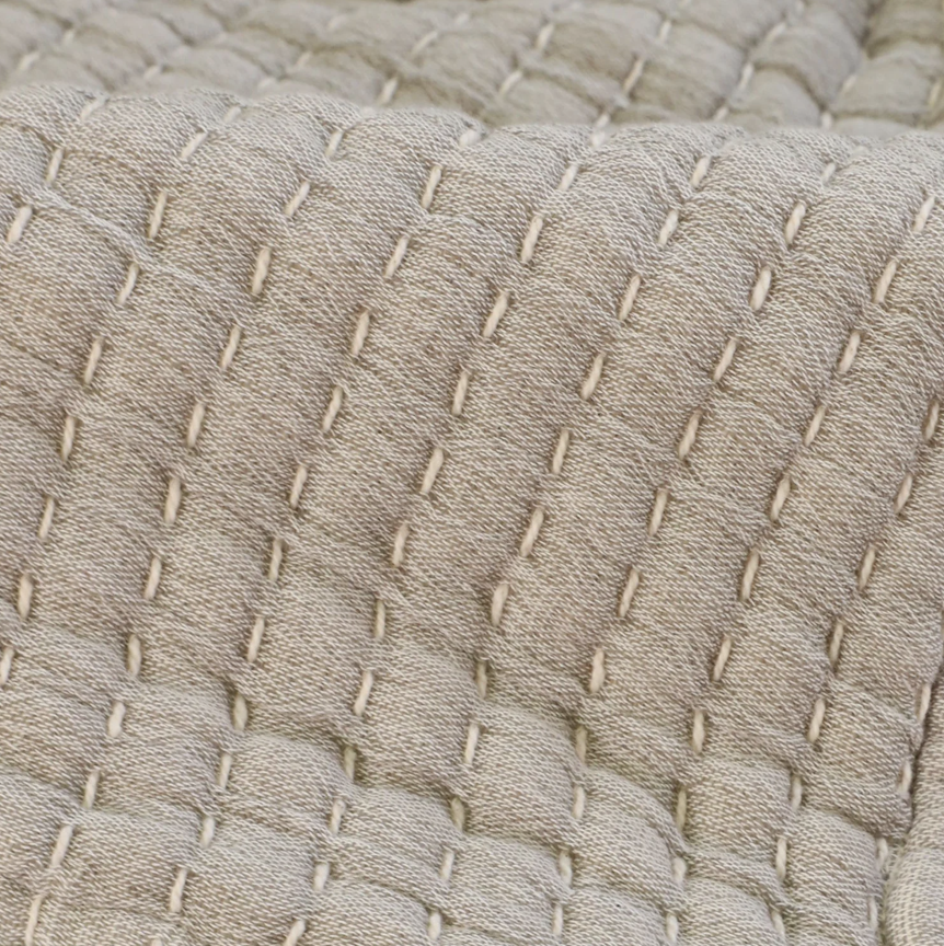 VancouverCoverlet_Natural_CloseUP.png