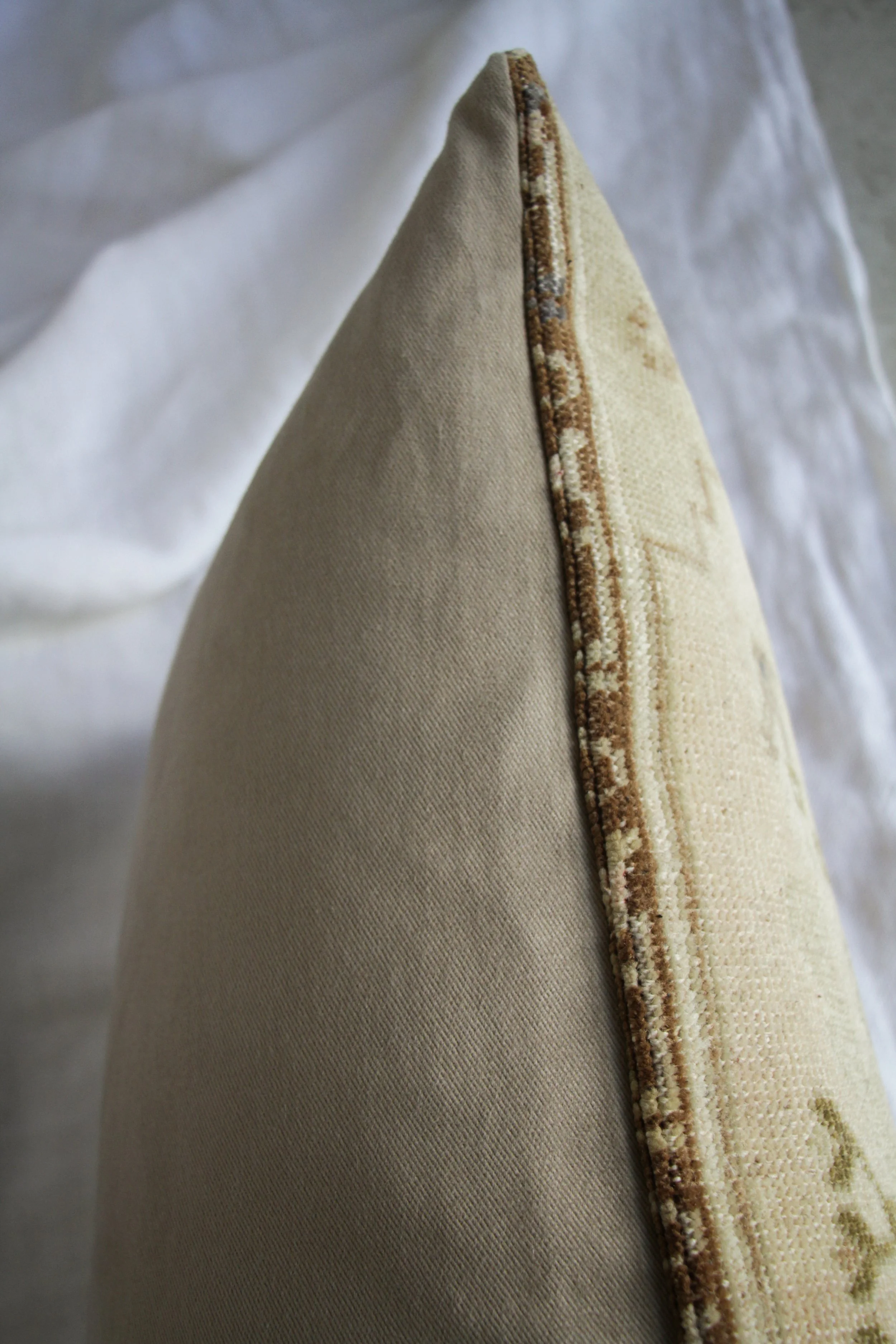 BOHLERTMASSEY_PILLOWS-007.jpg