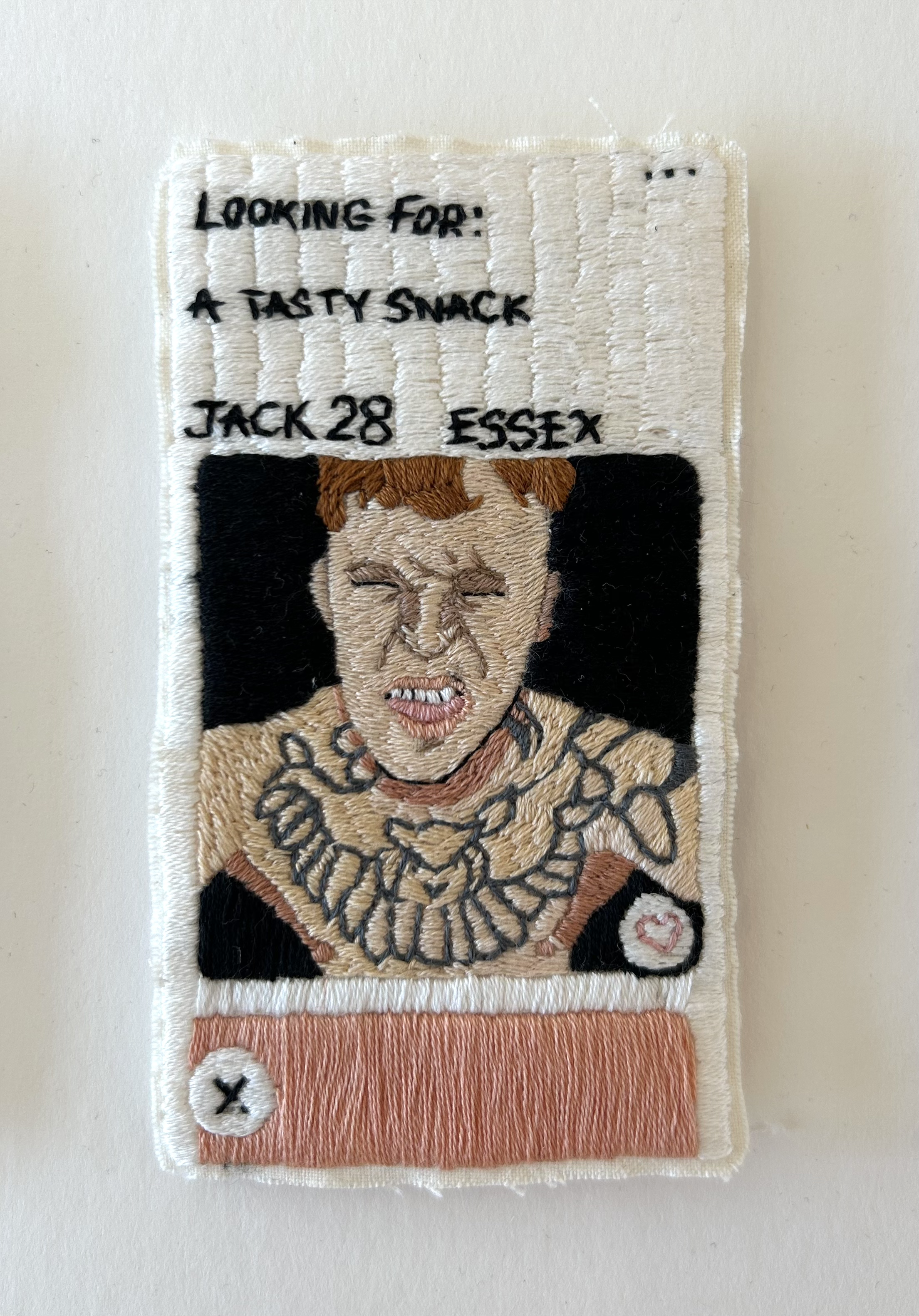 'Jack' Hand embroidered Hinge profile