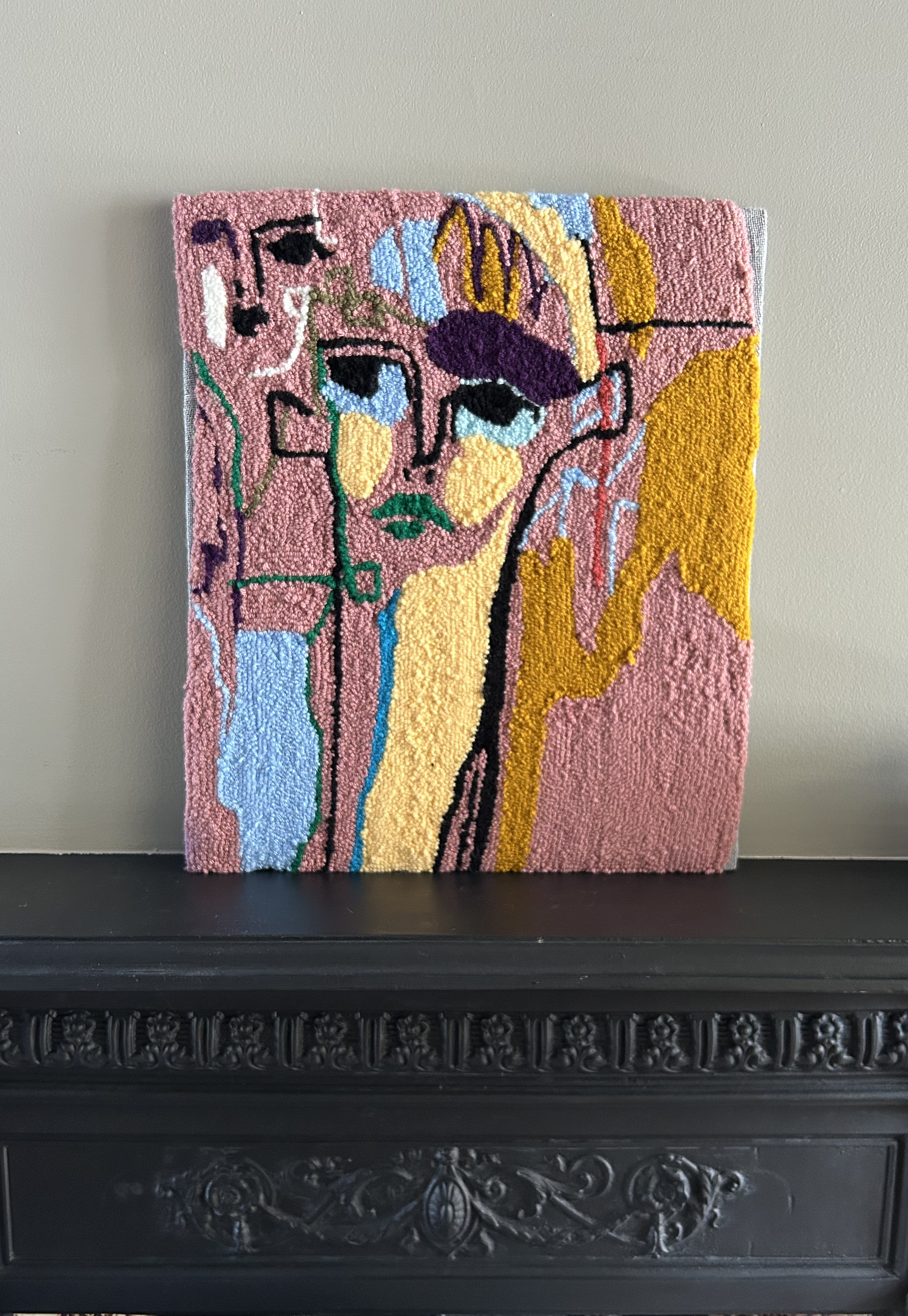 'Faces' hand woven.