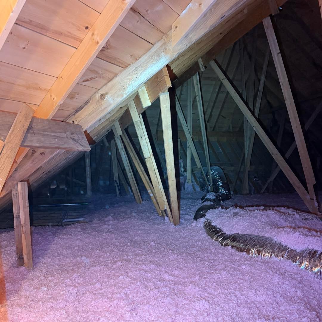 ☀️ Stay cooler this summer.

Blown-in fiberglass attic insulation helps improve comfort, lower energy costs, and keep your home&rsquo;s HVAC from working overtime.

Learn more and get a free attic insulation estimate at:

https://www.arkansasinsulati