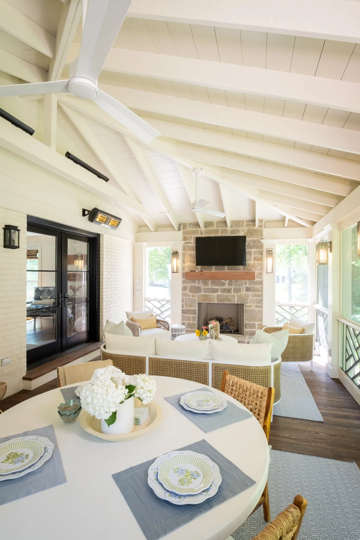 The Porch Co Portfolio Page | Screened In Porch Ideas | Screened In ...
