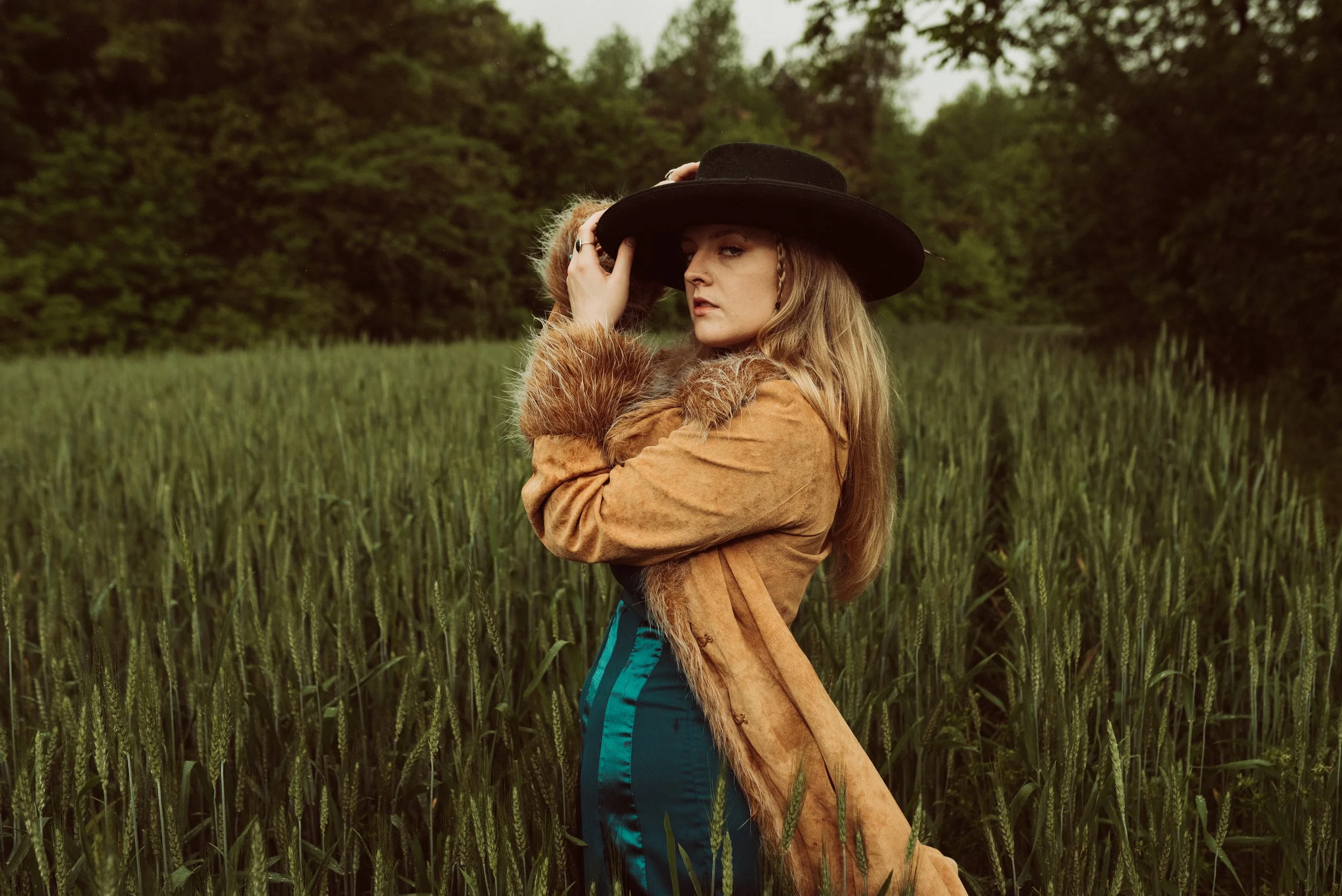 Contact — Alexis Jade