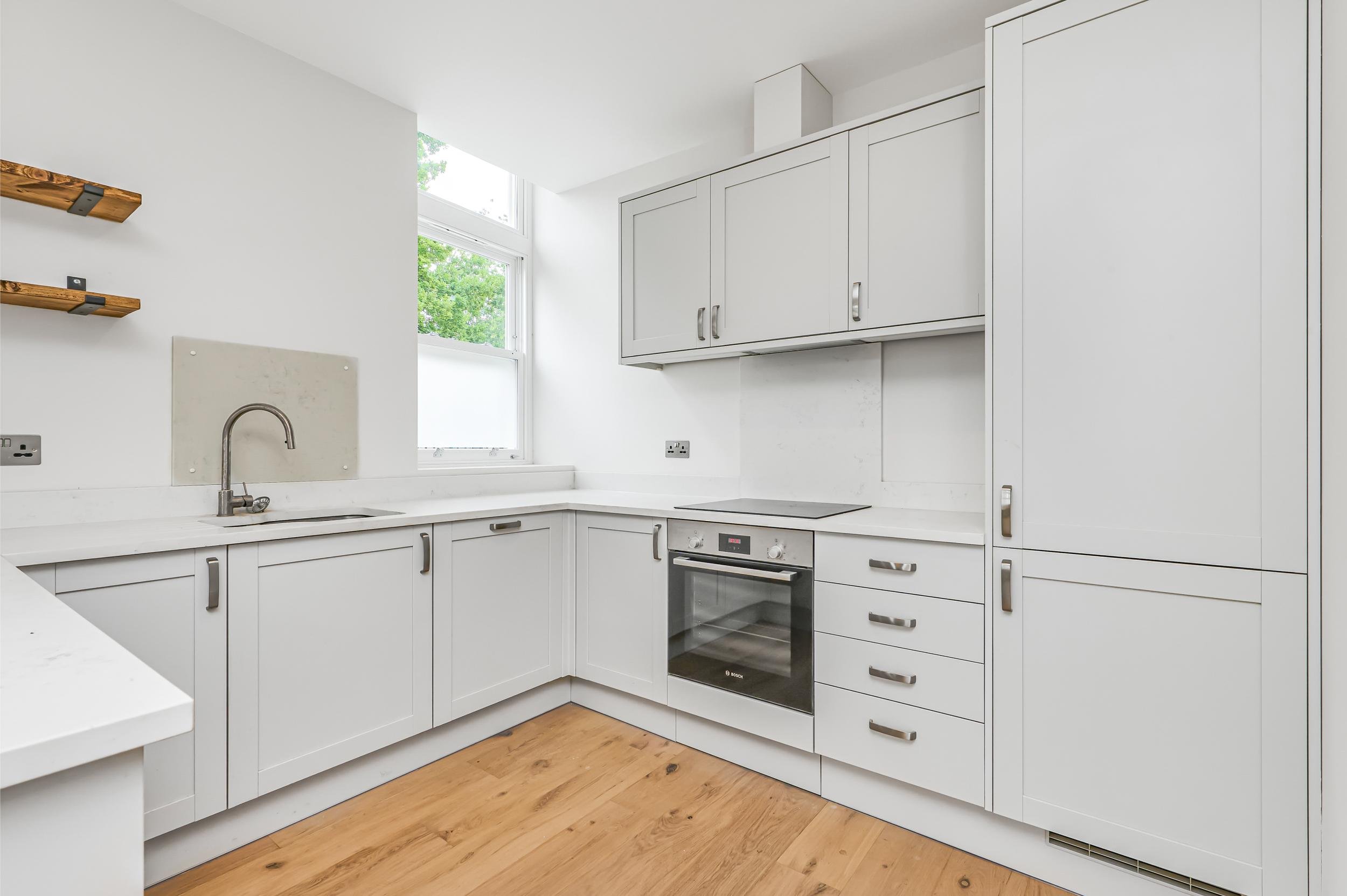 KITCHEN 1.jpg