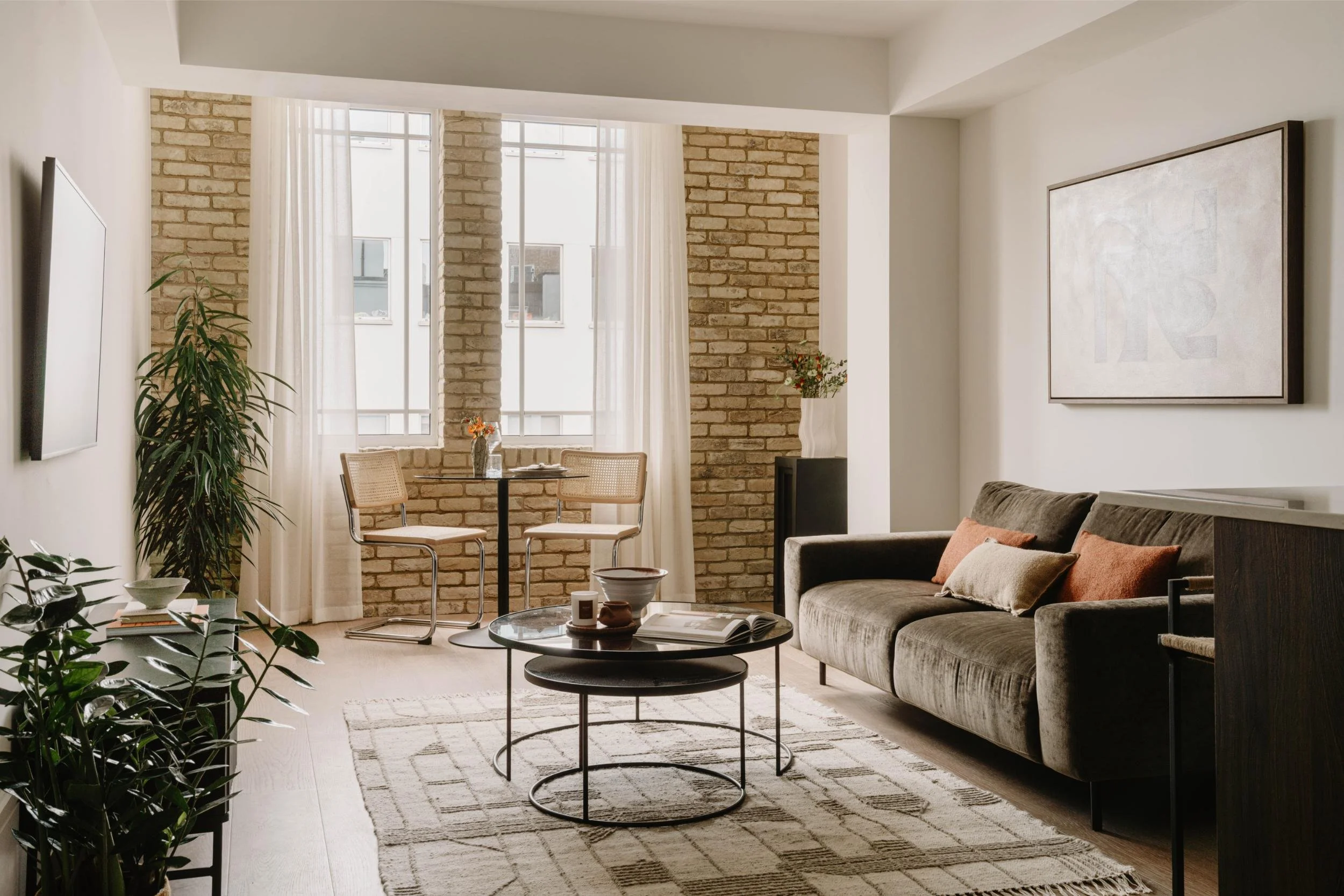 Adam Firman_Leufroy_Fulham Road_Apartment 5+6_Web-10.jpg