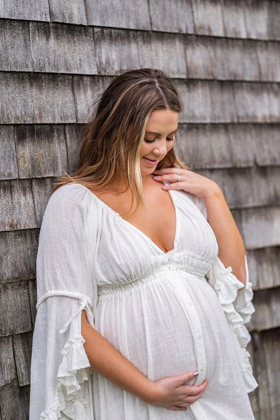 Lyna Tessa Photography| Maternity Photoshoot | IN-home Newborn