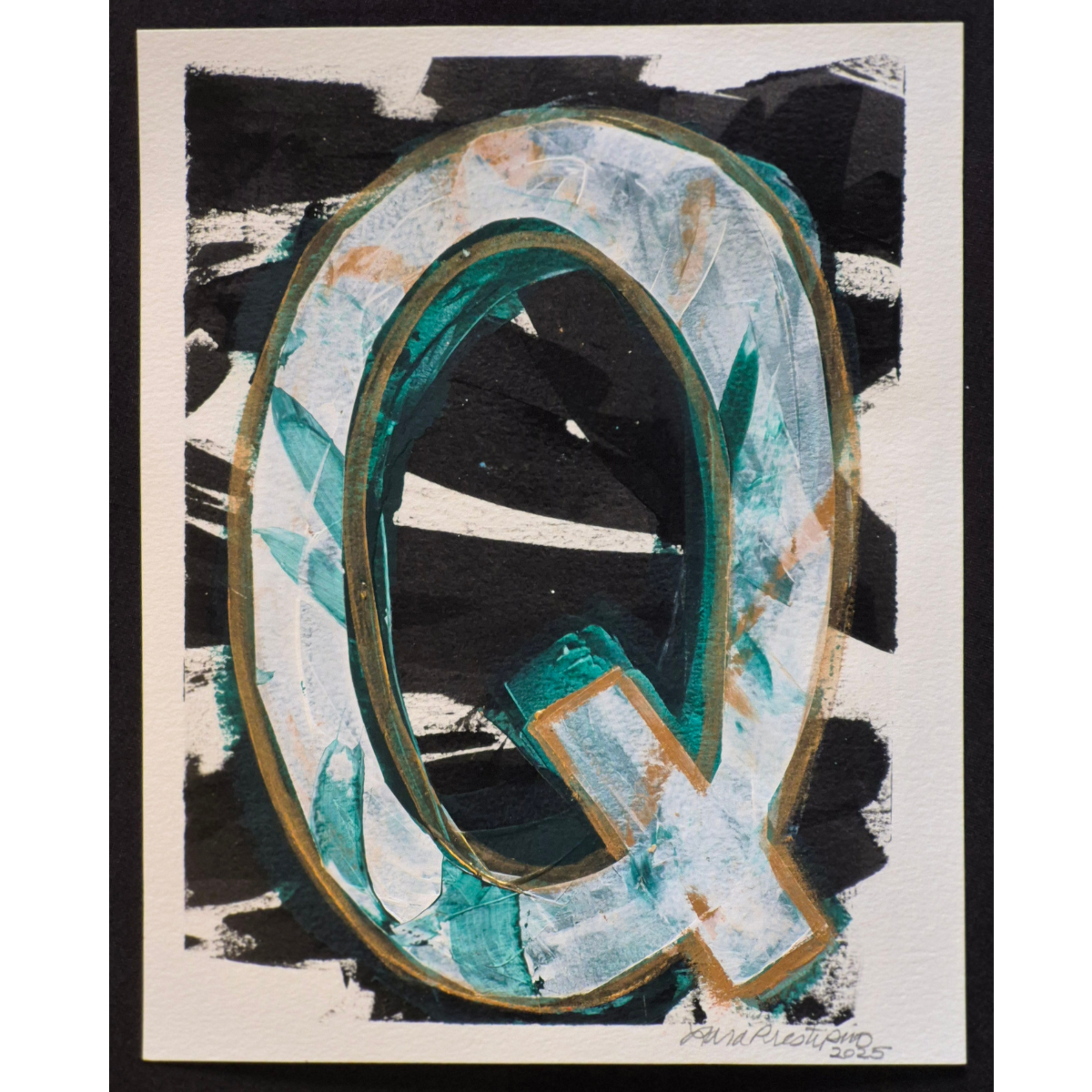 Letter Q - fits 8 x 10