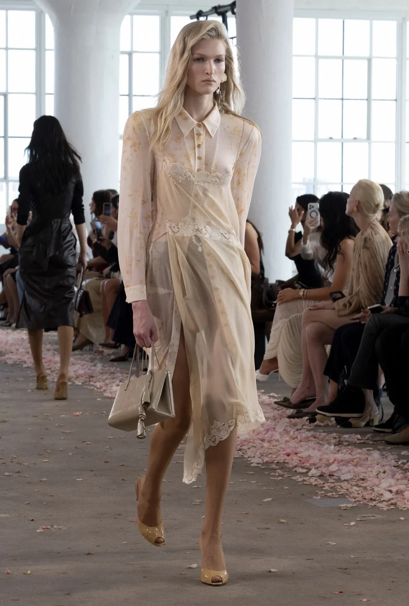 Magda Butrym SS27 - Key: Yadim
