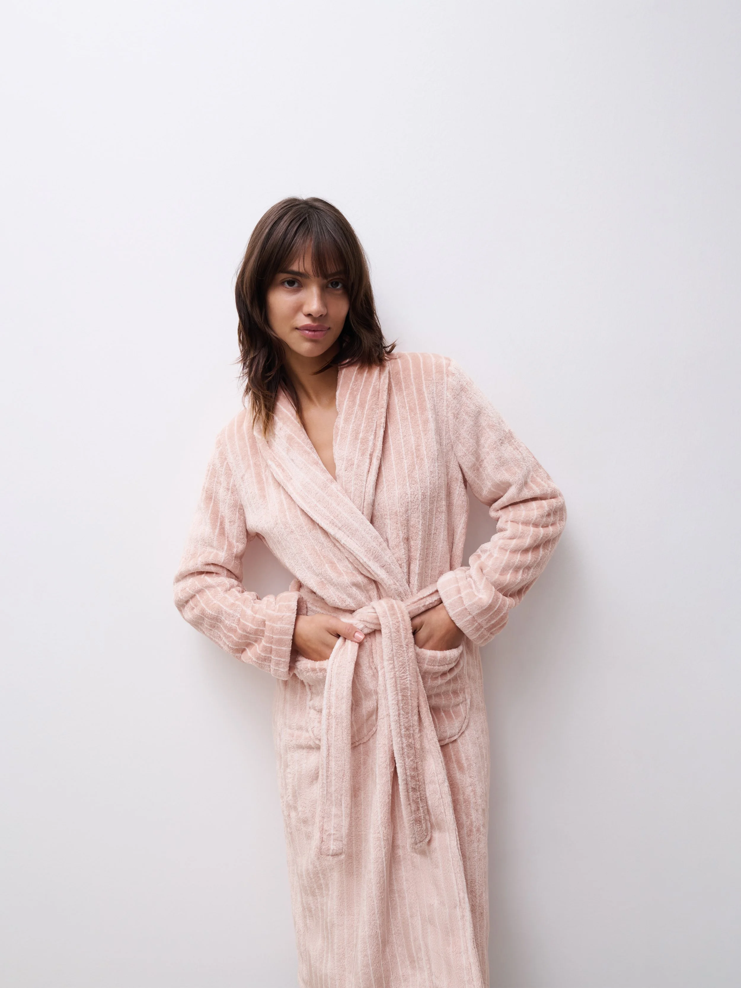 FN1030-C24_38_TEDDY-1_ECOM_LOOK_PRINT_OB_FT.jpg