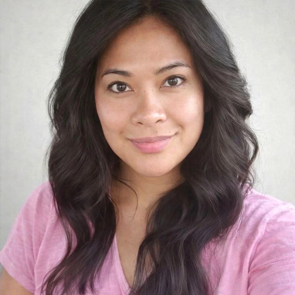 Fran Acuña-Almiron headshot