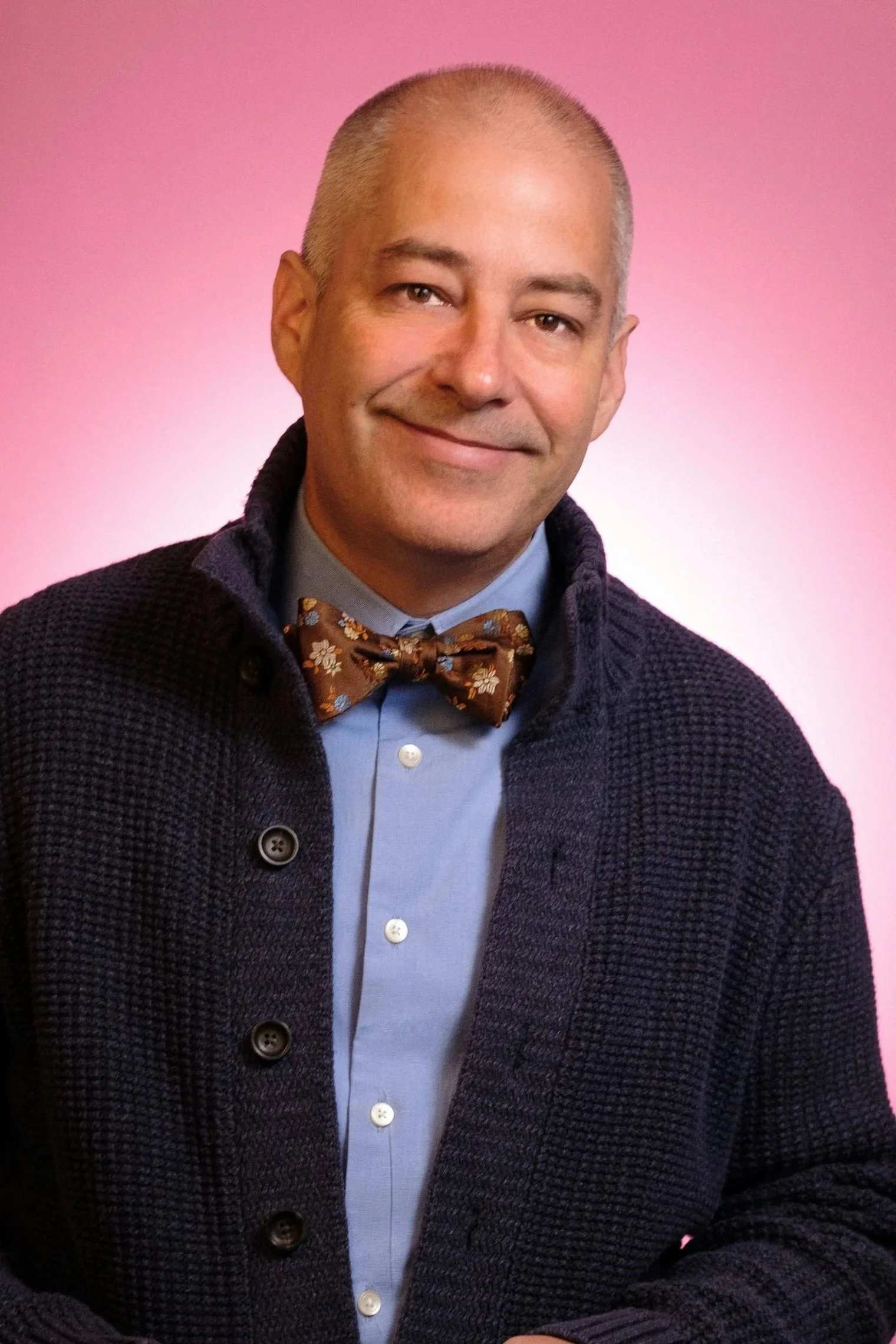 James Vásquez headshot