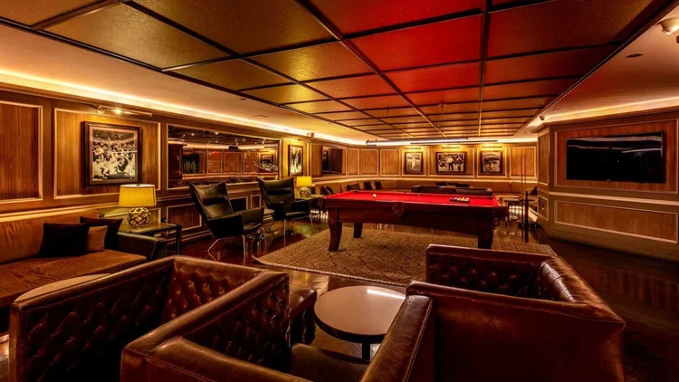 PRIVATE EVENTS — The 40/40 Club