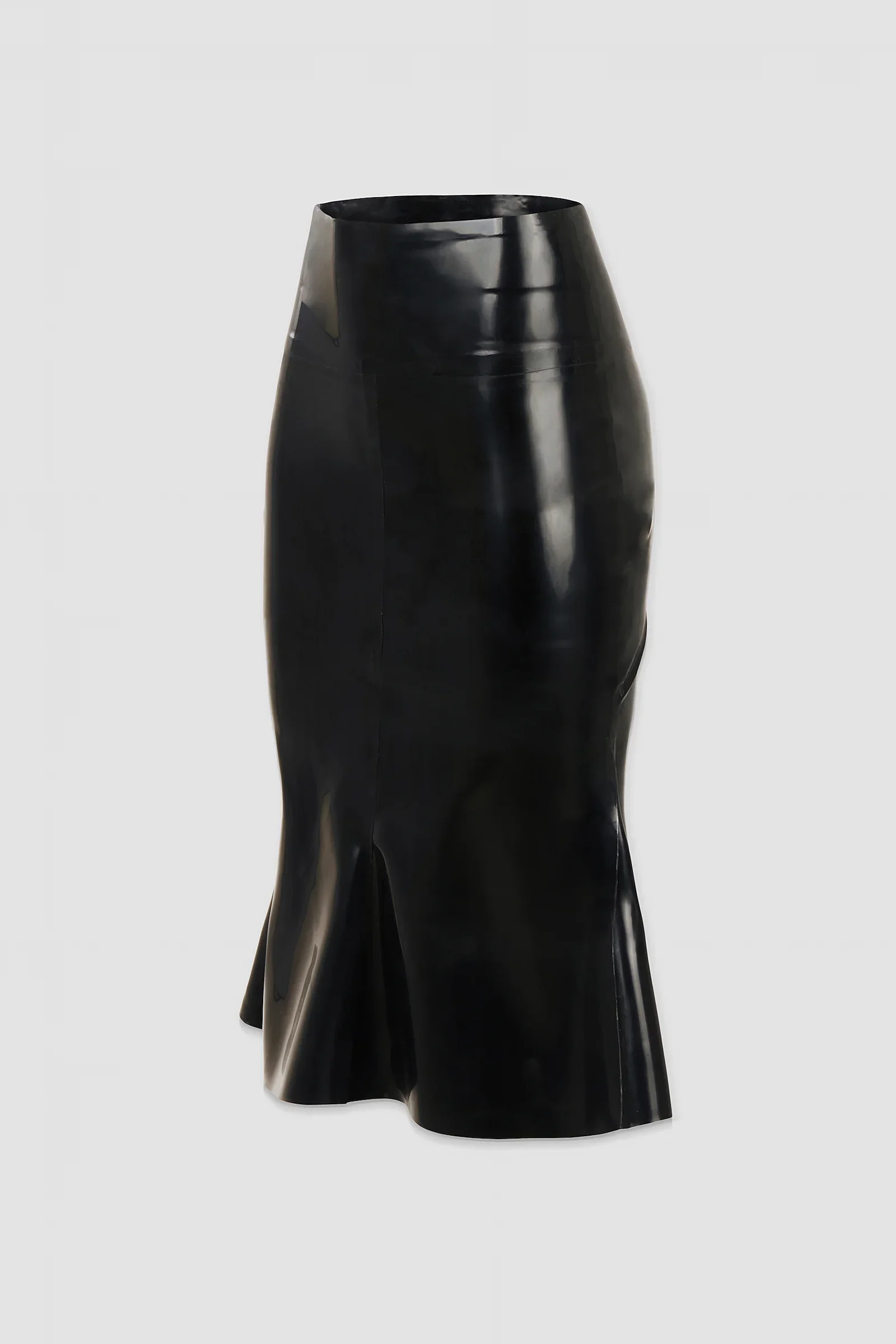 Back: Back view of ARAKHNE's latex fishtail skirt featuring a full-length exposed metal zip and flared hem.