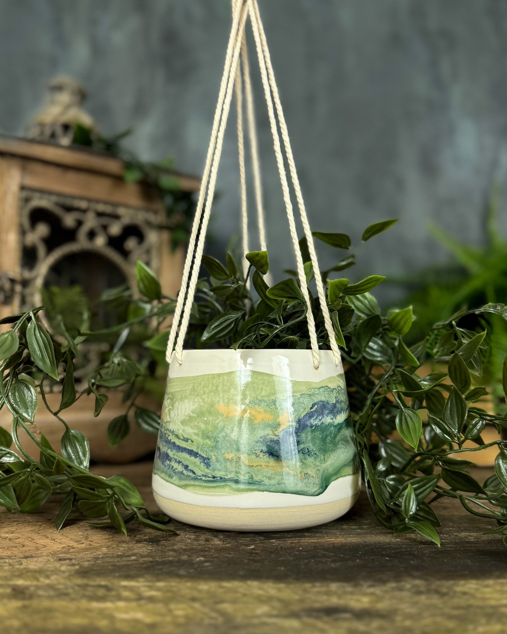 Earth Small Hanging Plant Pot