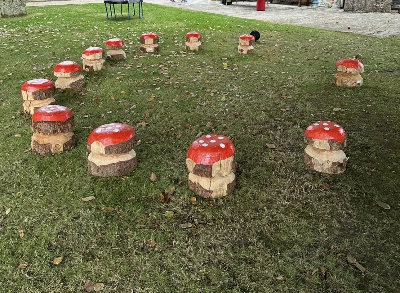Mushroom Seats Hire - Click for more details