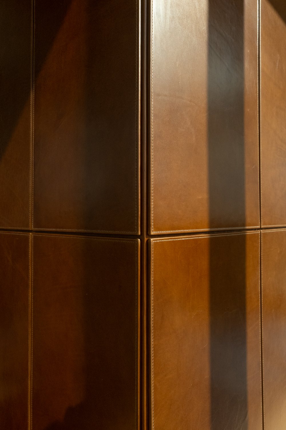 Leather Whiskey Lounge elevator-ObsidianLeatherGoods-6.jpg