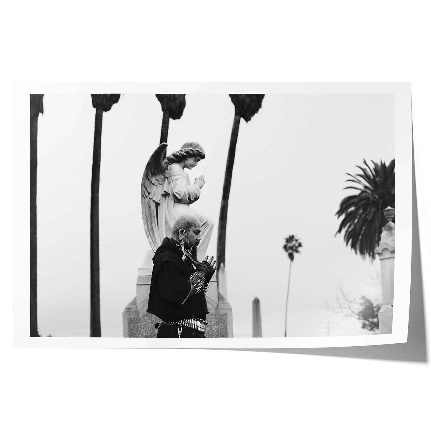 New print release :
&ldquo;Mr Chino (Prayers)&rdquo; chromogenic print on Ilford argentic paper published by NSD51/50 studio

selection from @bricegelot collection : &ldquo;wish you were here&rdquo; photograph made in Los Angeles, USA (2023)
limited 