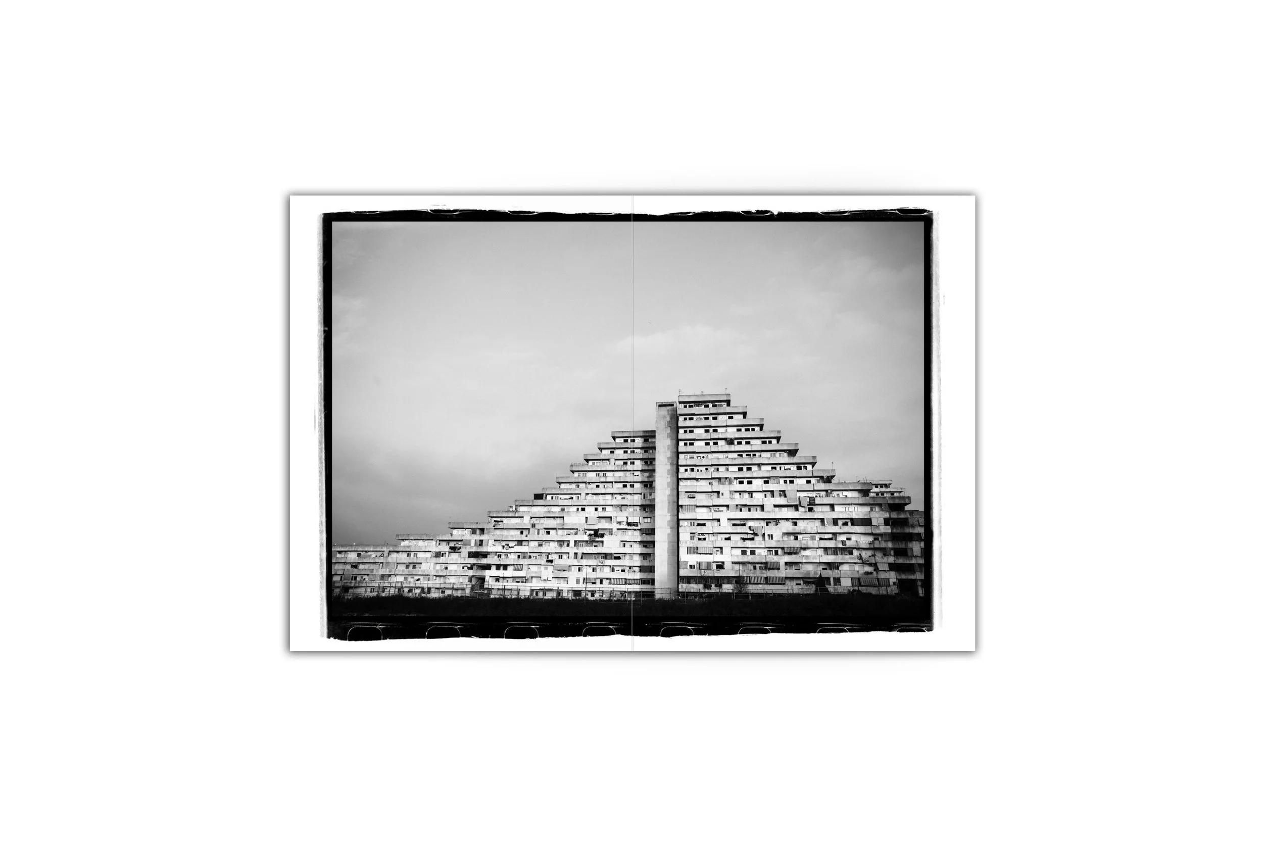 NAPOLI_ARCHIVES_2.jpg