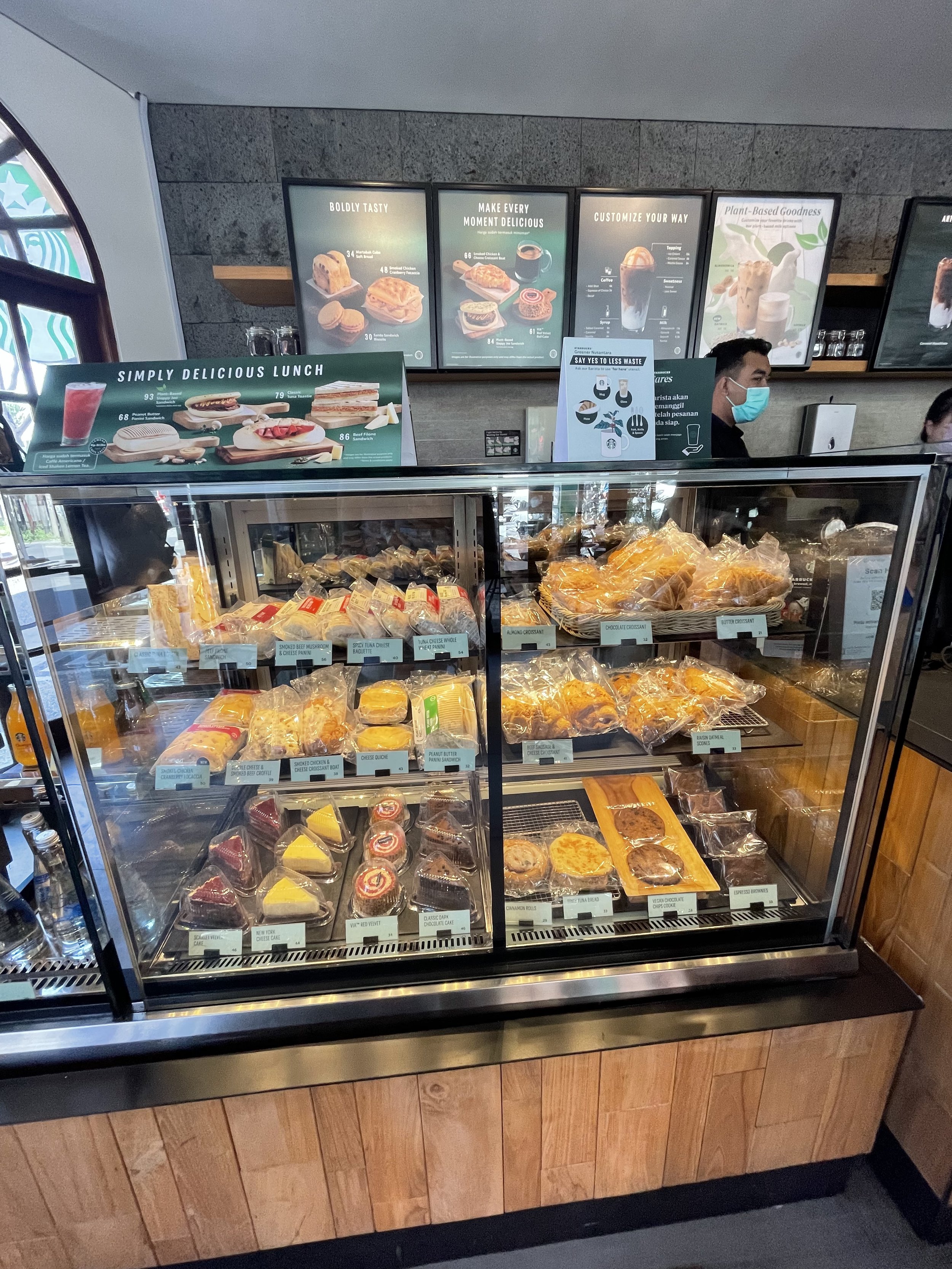 American Starbs vs. Bali Starbs