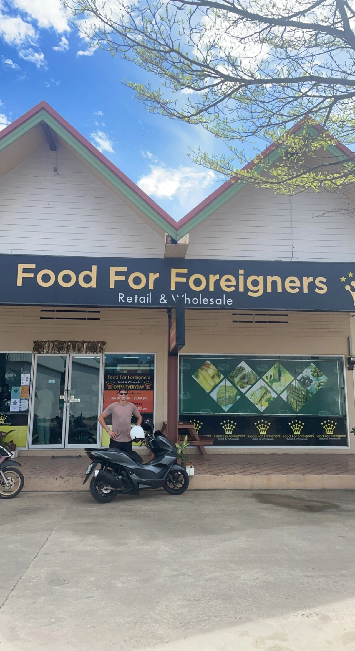 we did not shop here.jpeg