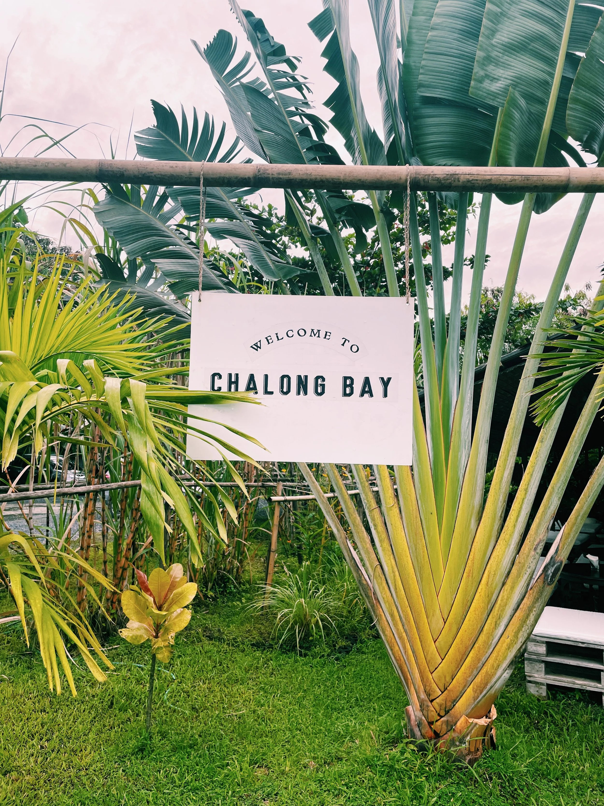 chalong bay sign.jpeg