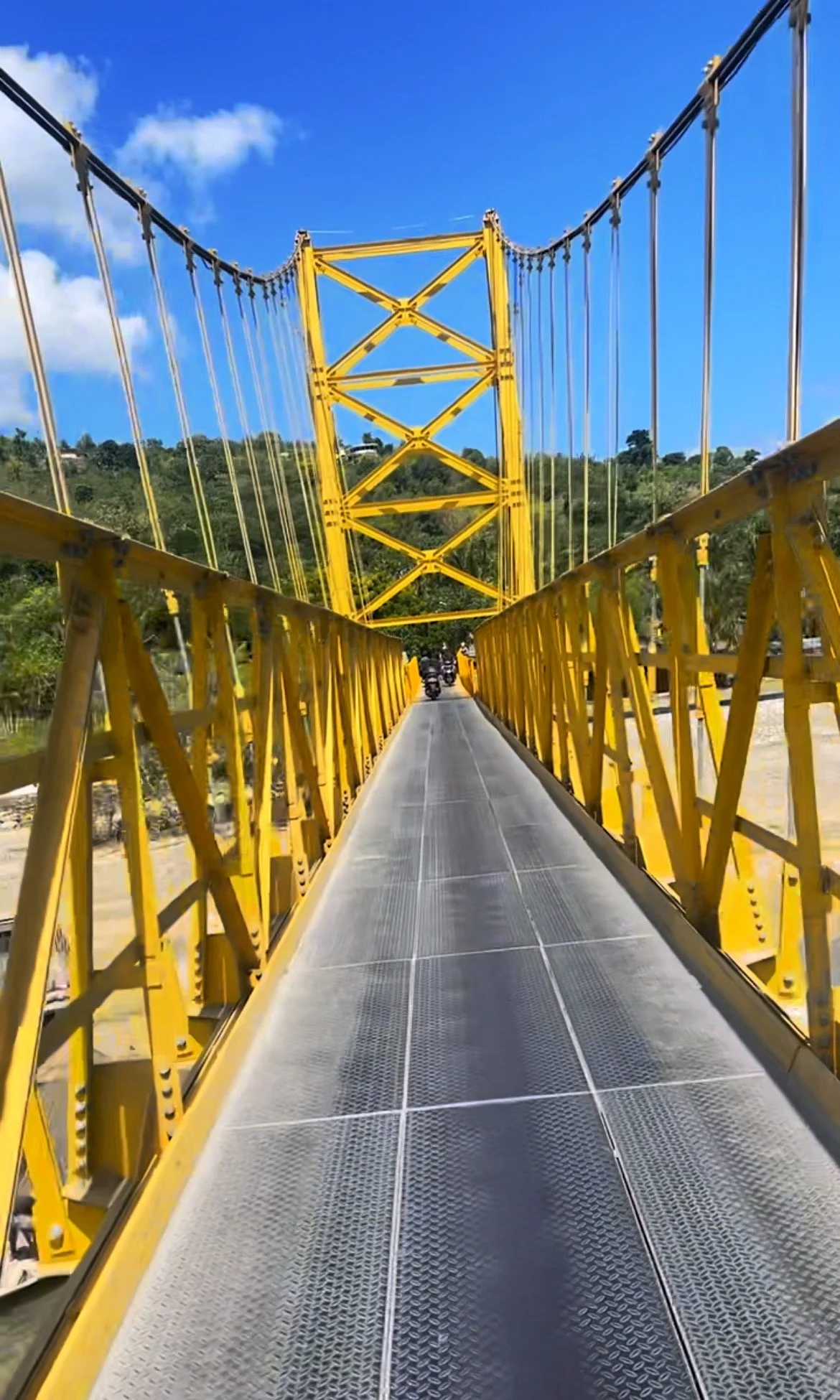 The Yellow Bridge at Nusa Ceningan
