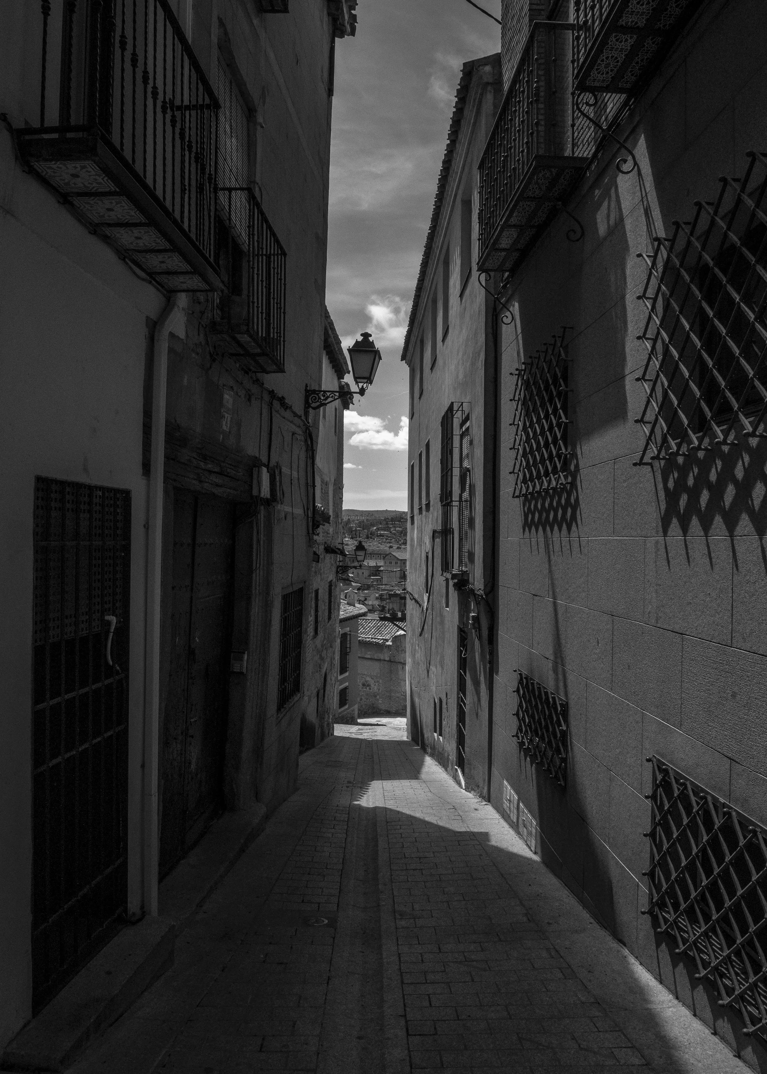 Spain 2026 b_w_qe_24.png