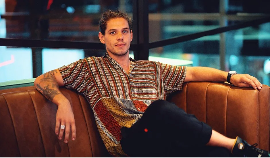 Introducing one-to-watch Rob Edwards, and his returning single Lonely Lover