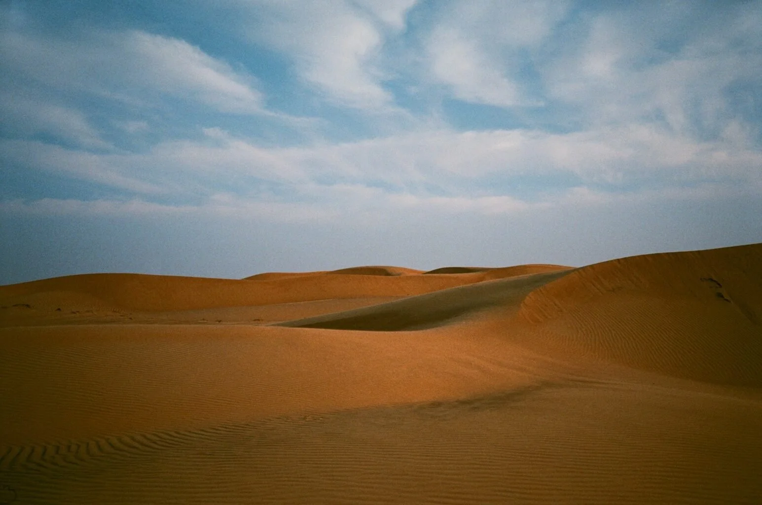 Oman empty quarter 35mm films sand dunes
