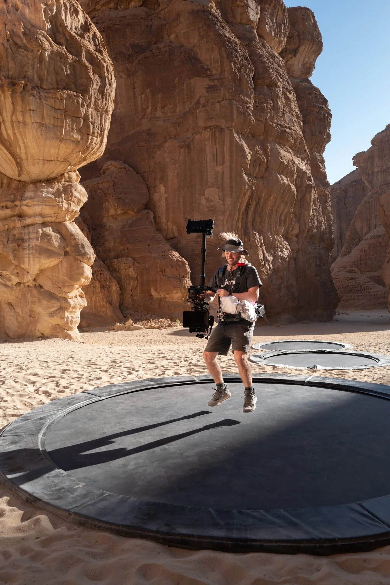 Steadicam op in AlUla jumping on a trampoline 