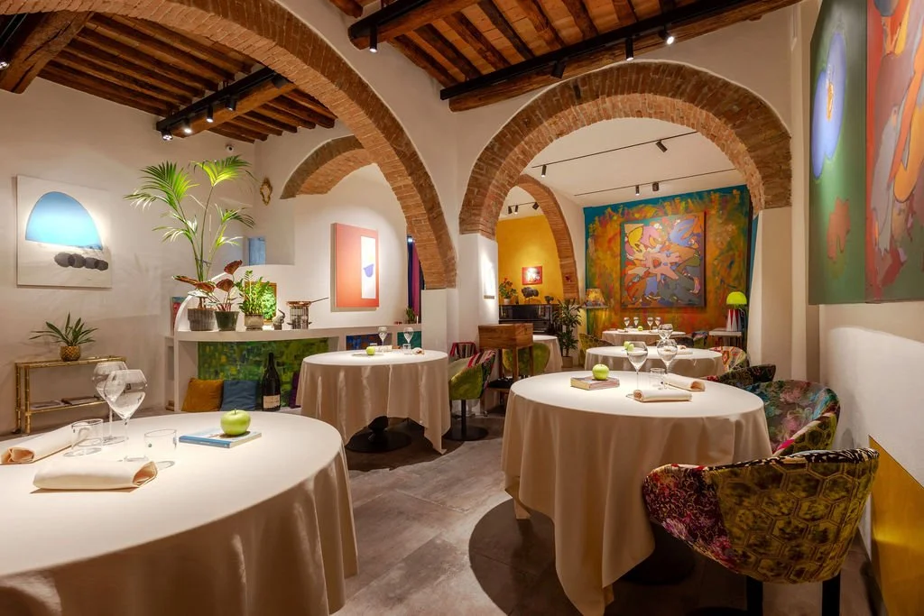  Sala di LINFA, ristorante una stella Michelin a San Gimignano 