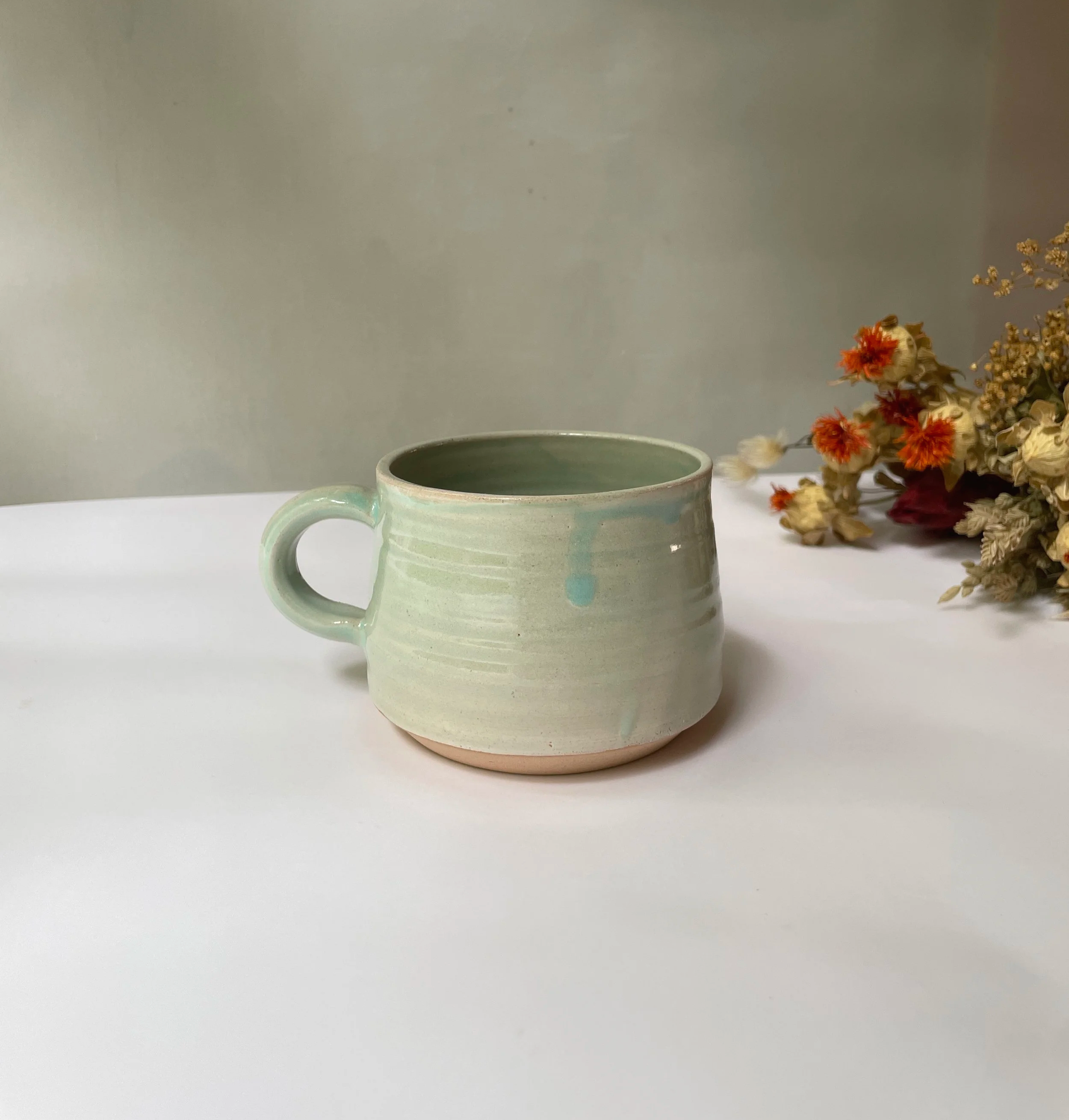 Cup in White Mint
