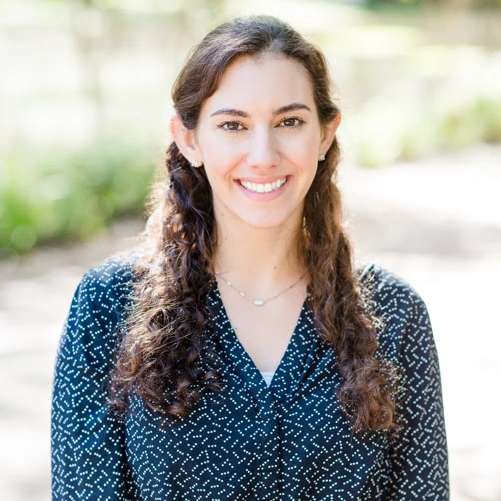 Erin Square headshot_small.jpeg