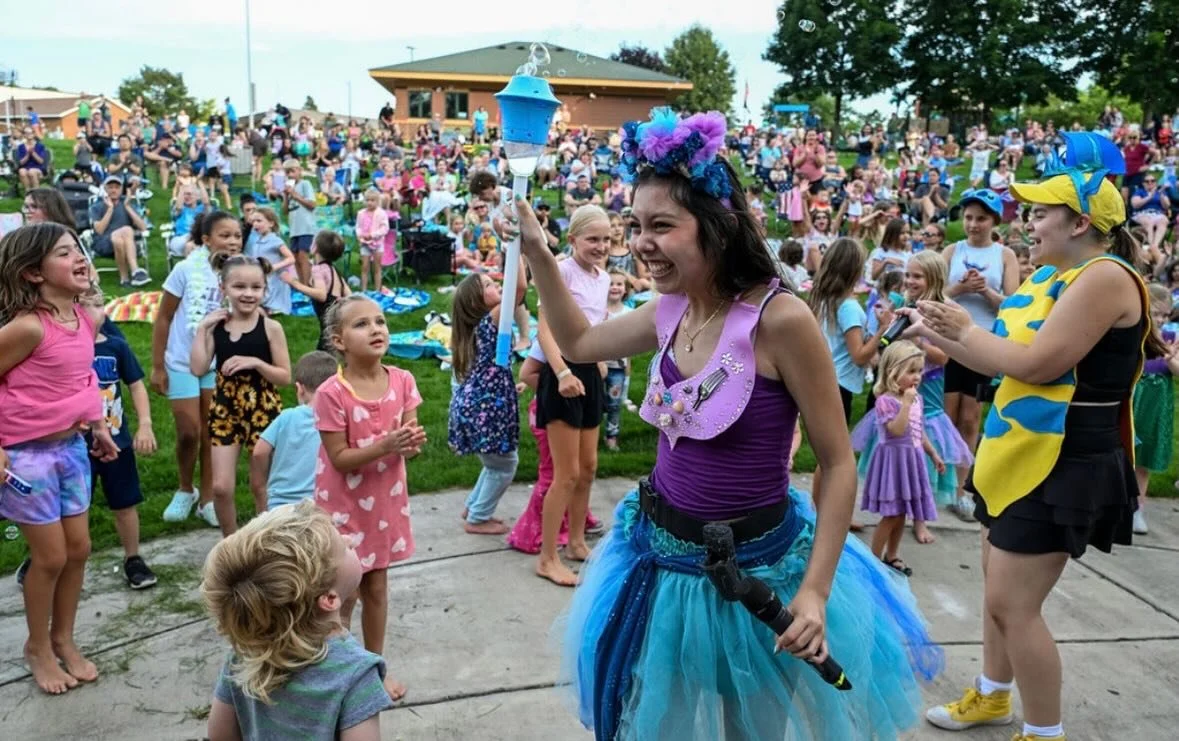 Happy World Theater Day from all of us at ETC!! 🎭

Theater saves lives, changes lives, enriches lives. It helps us to process, it educates us, it challenges us, it makes us better community builders. Theater helps us find our superpowers. 

How has 