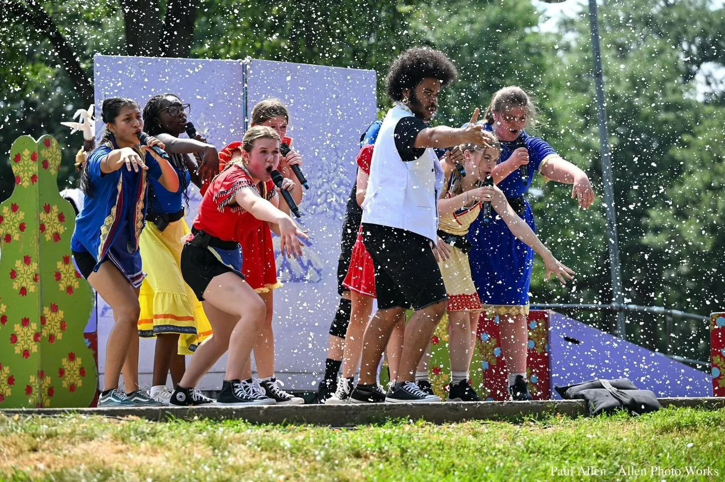 Next for the Frozen Tour:
TODAY TUESDAY - 7/28 @ 6:30 PM
Hiawatha School Park - Minneapolis Park and Recreation Board

It might snow in JULY- come and see! FUN, FAMILY FRIENDLY THEATER FOR ALL!

Visit etcproductions.info for the full tour schedule 🎉