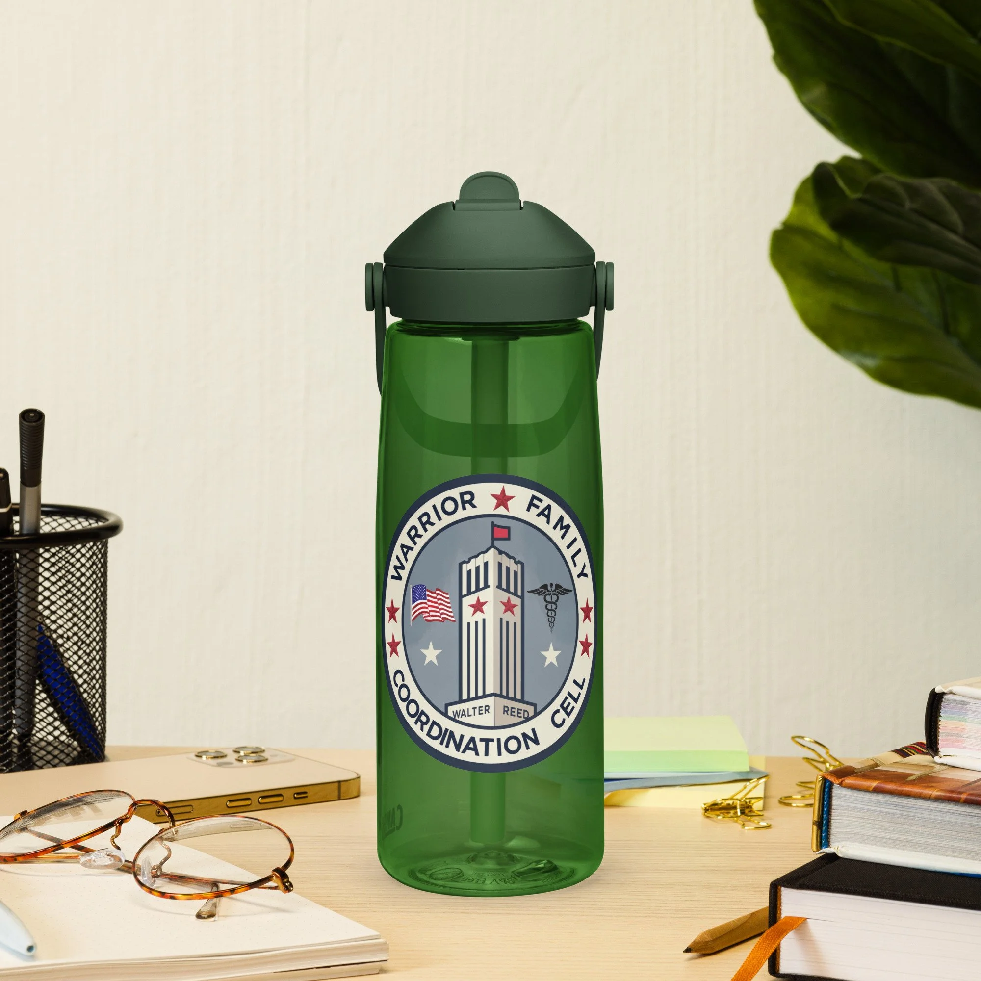 flip-straw-water-bottle-forest-green-left-68ad1d13c83f7.jpg