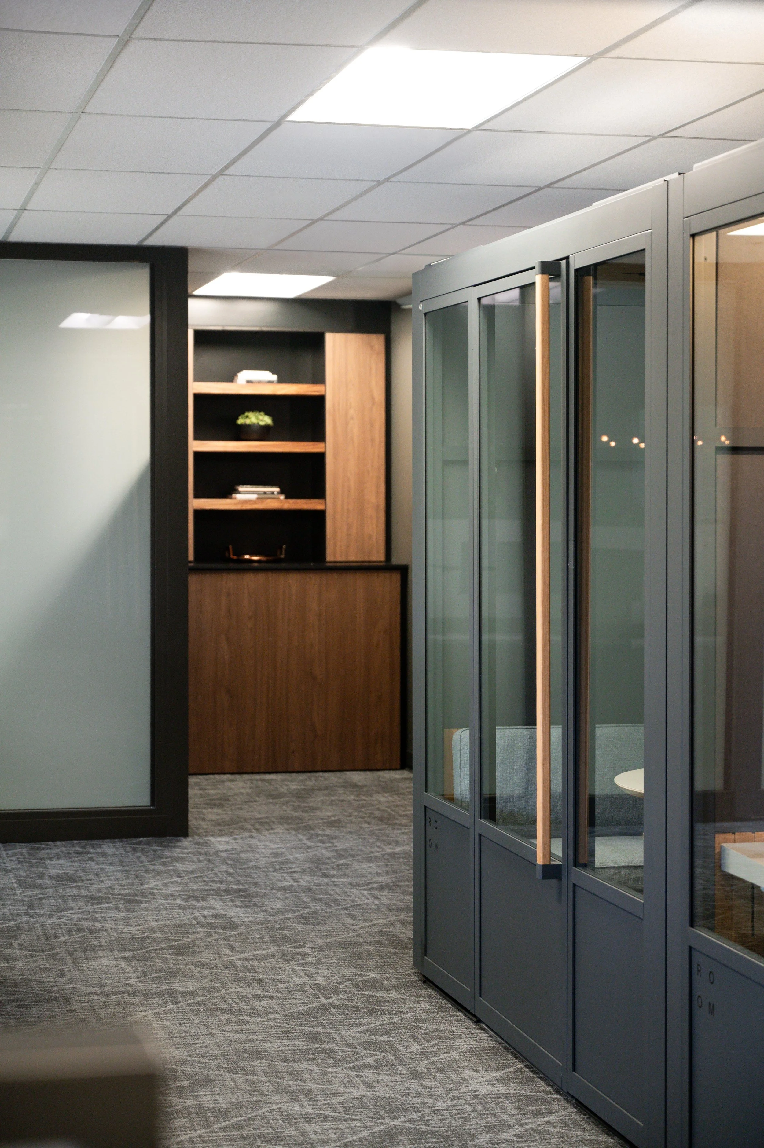 FINISHING TOUCHES BY COMPOSITION CREATIVE, LLC - 311.jpg
