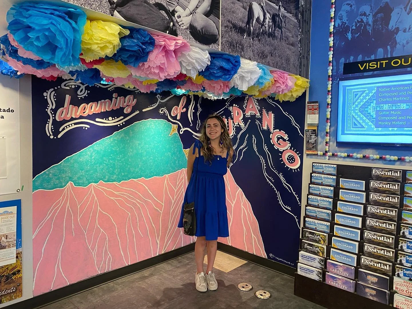 Hi everybody! Thought I&rsquo;d give a little update on life and things since I&rsquo;ve been inactive on here :) The past couple of months have been an intense transition but also amazing!

I&rsquo;ve graduated college, sold some art, travelled acro