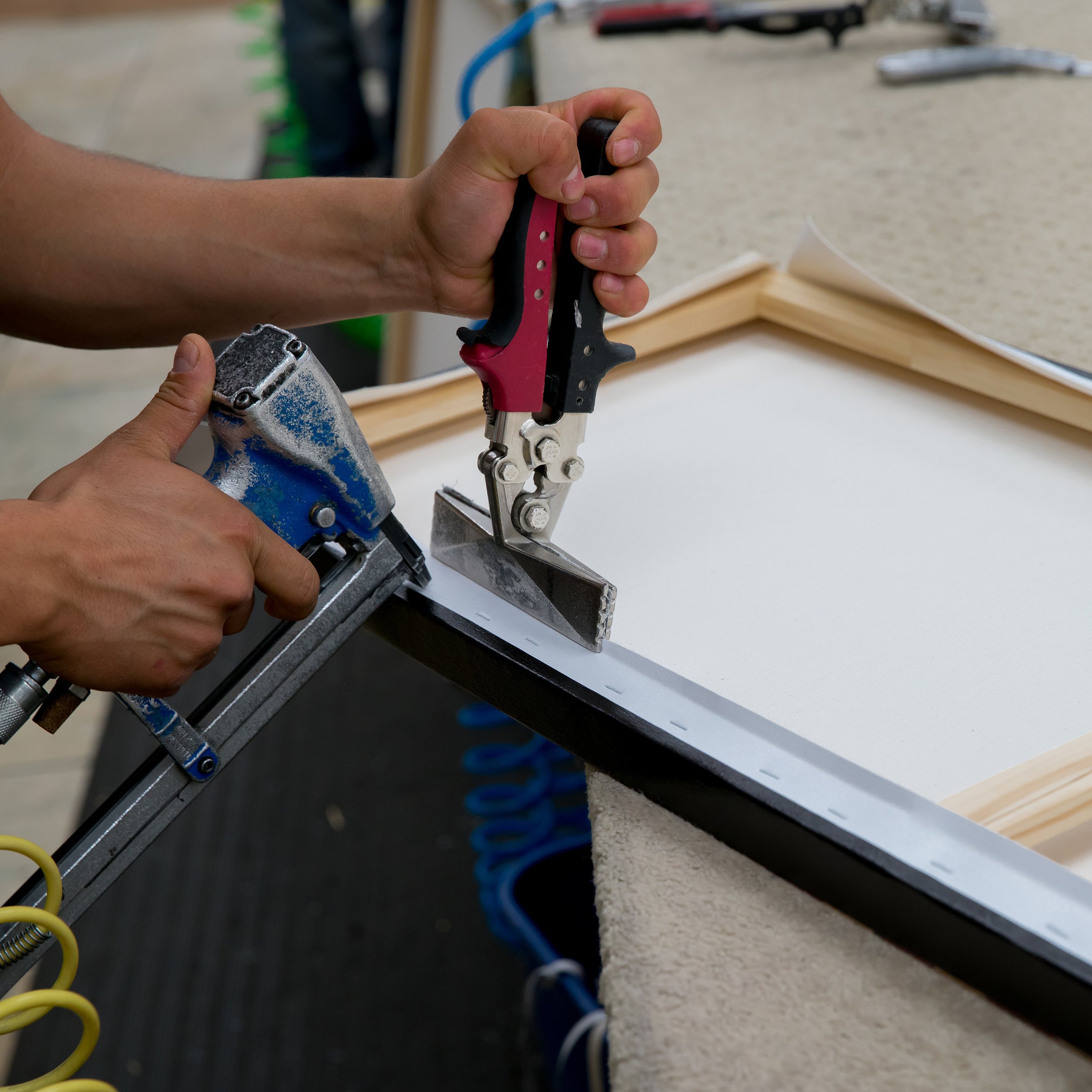 STRETCHING CANVAS.jpg