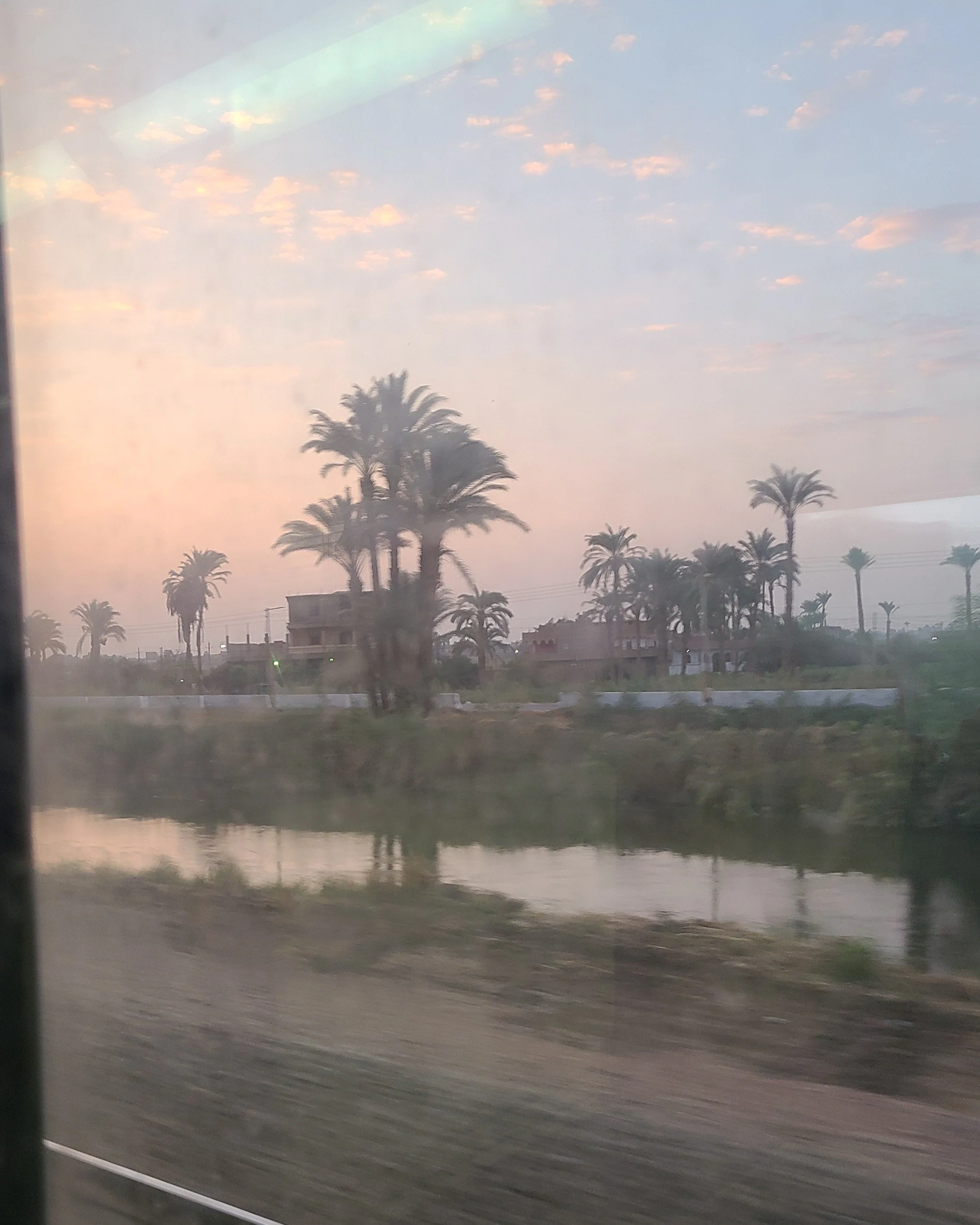 Train to Luxor
