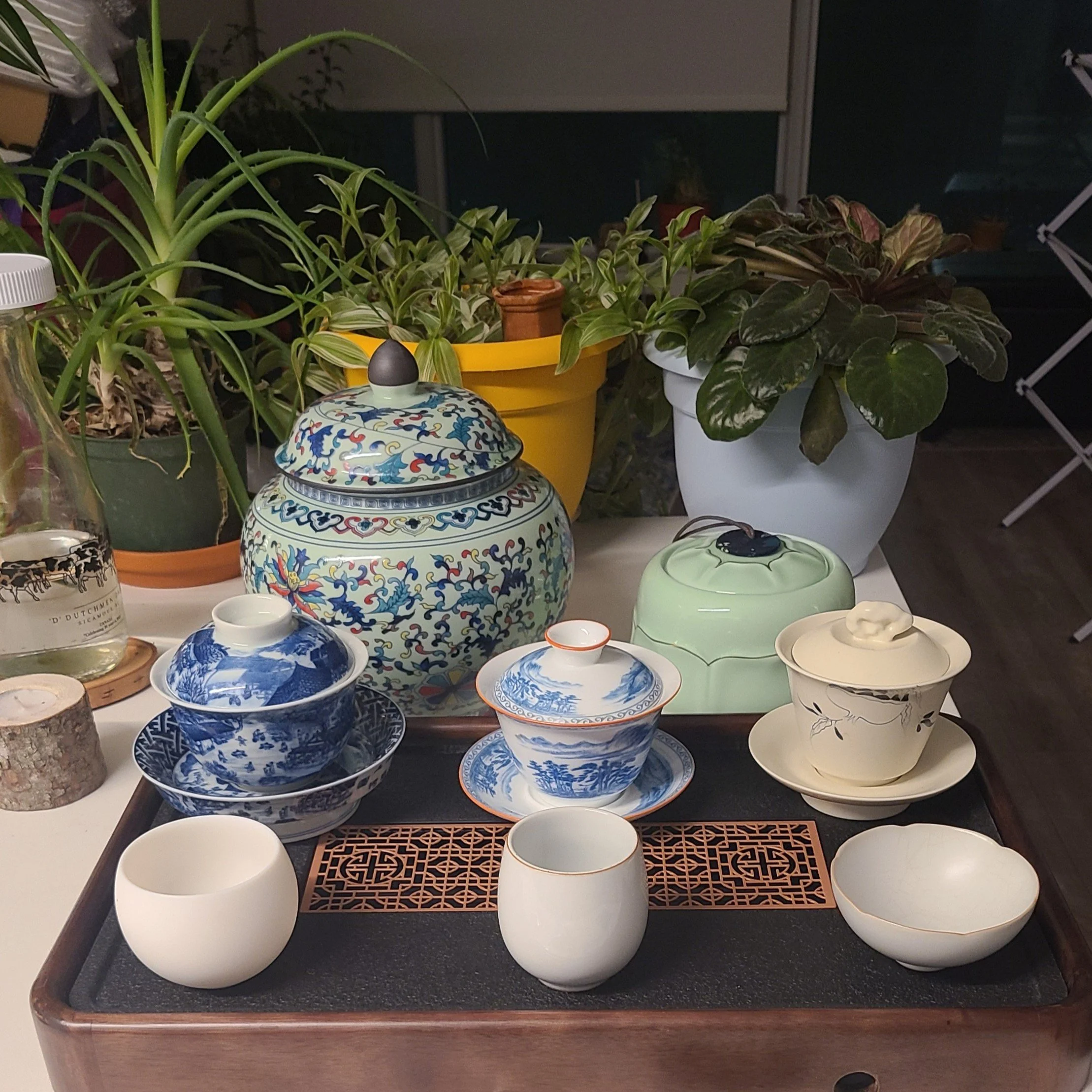 Nouveau Teaware