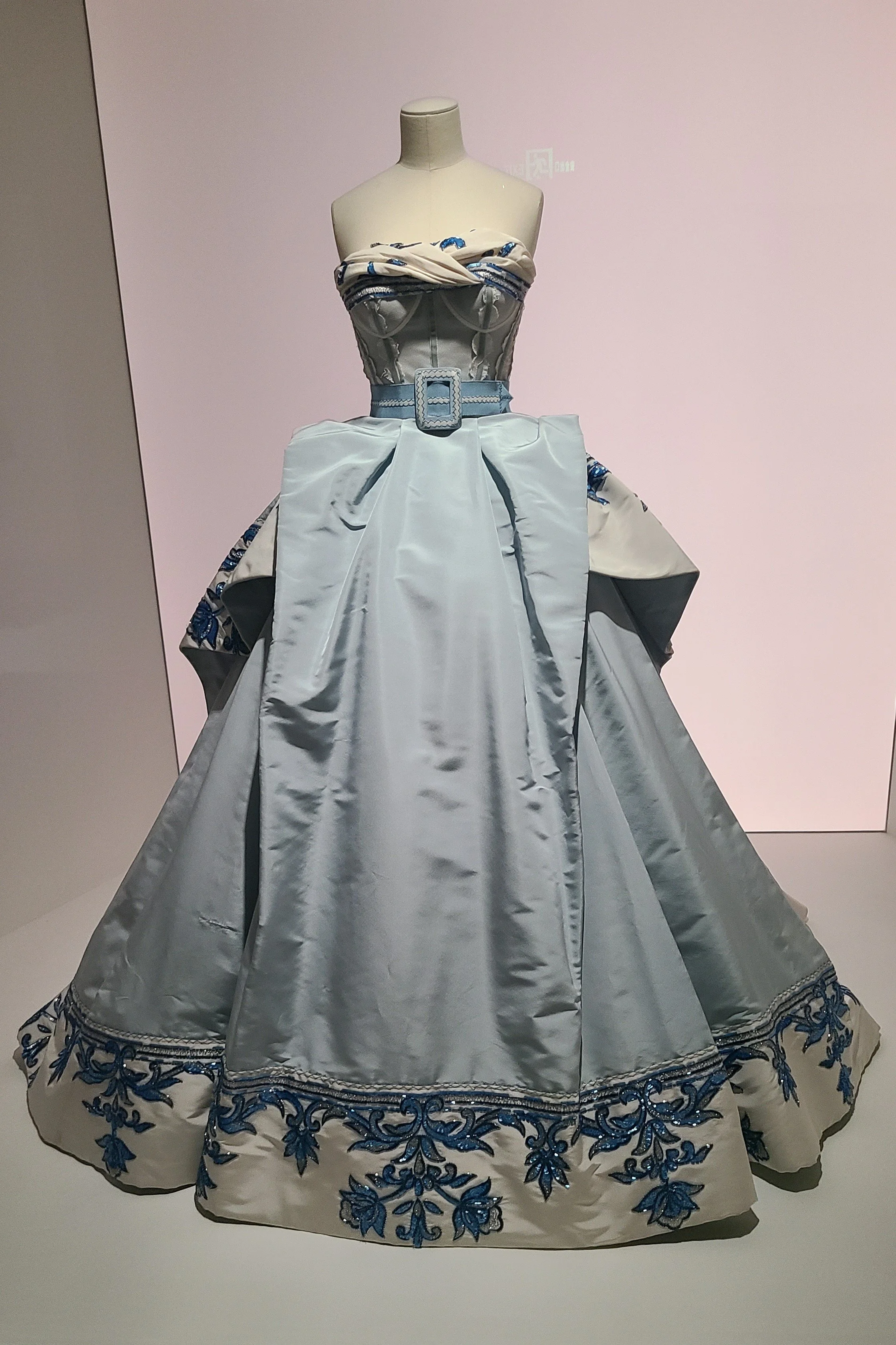 Christian Dior - Sky-Blue Silk - Spring-Summer 2009