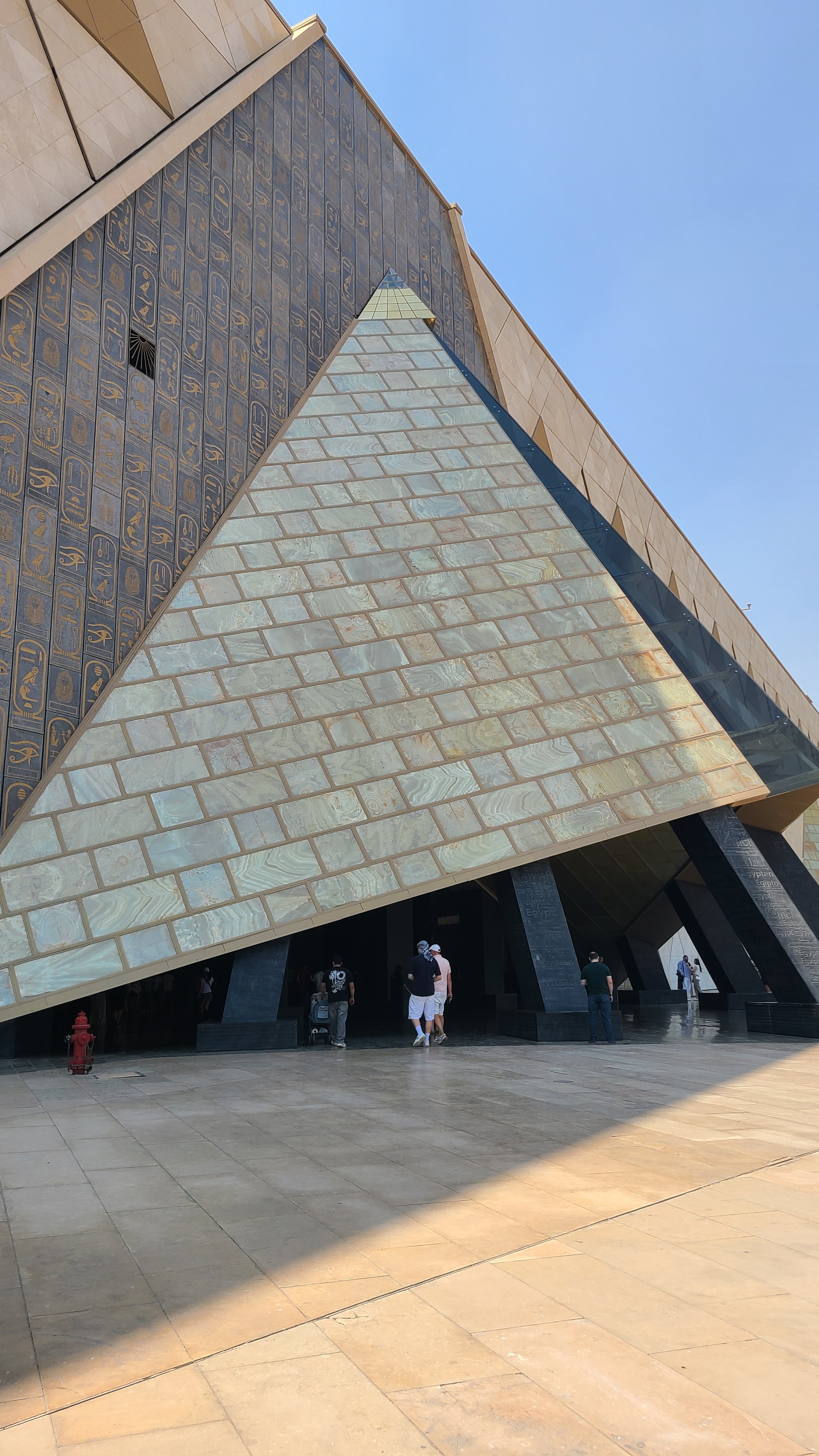 pyramidal canopy with alabaster sheets