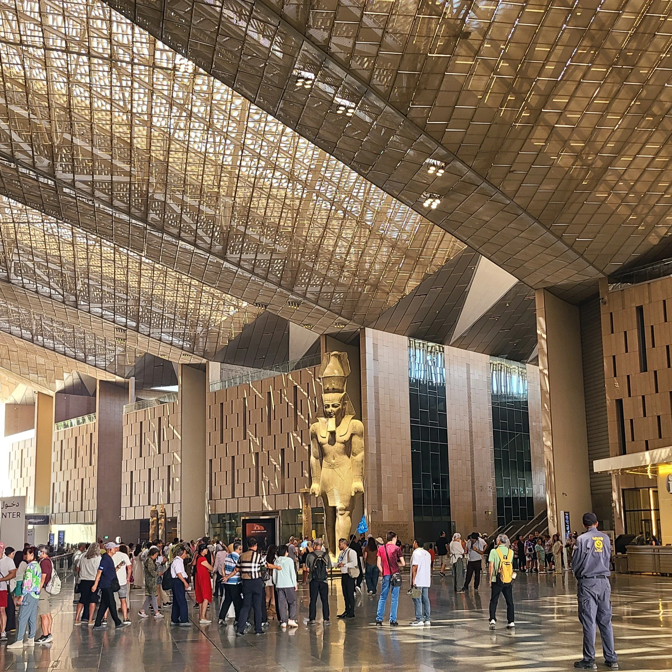 Cairo and Giza: a 9-hour layover
