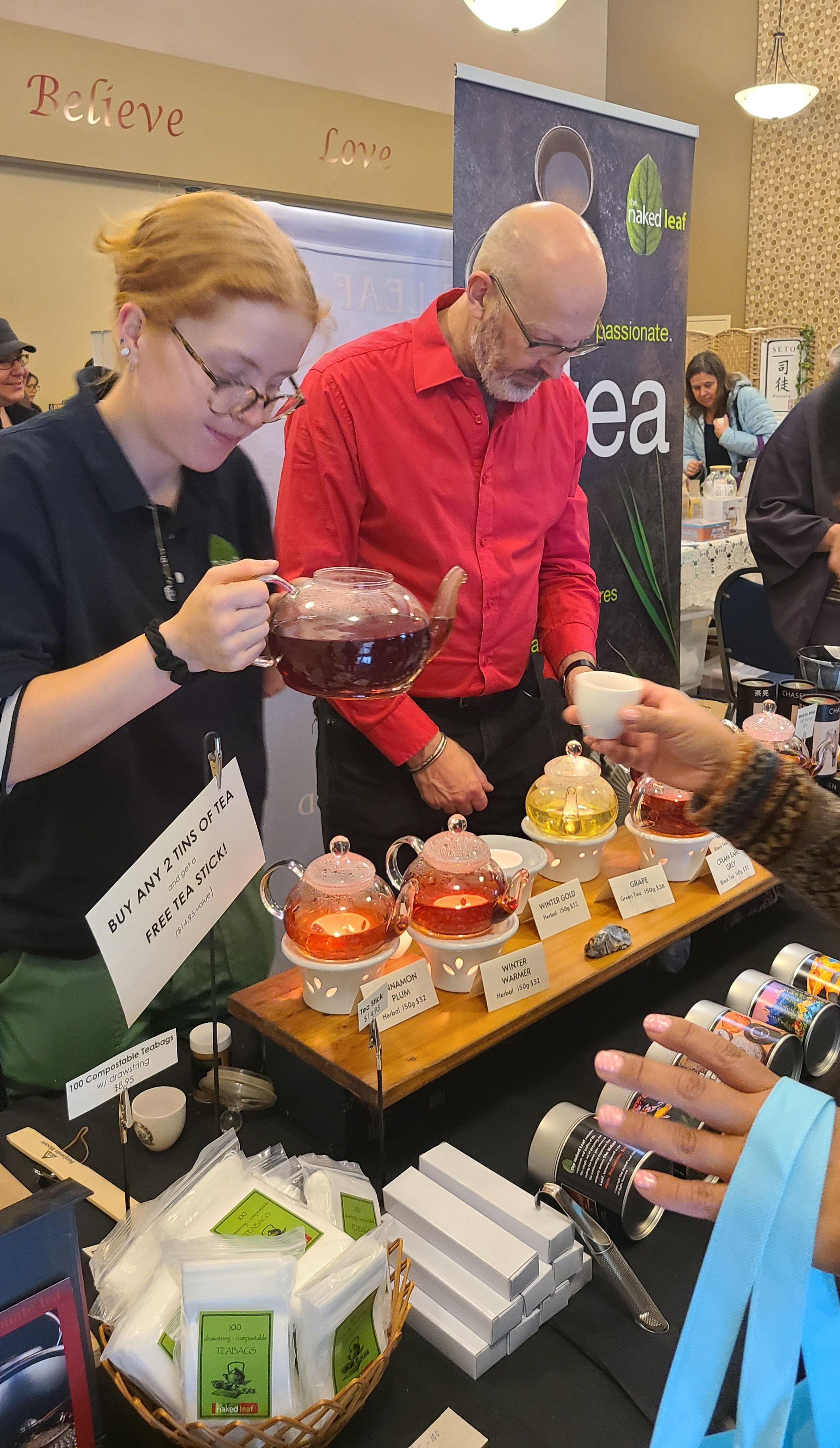 The Naked Leaf (tea samples)