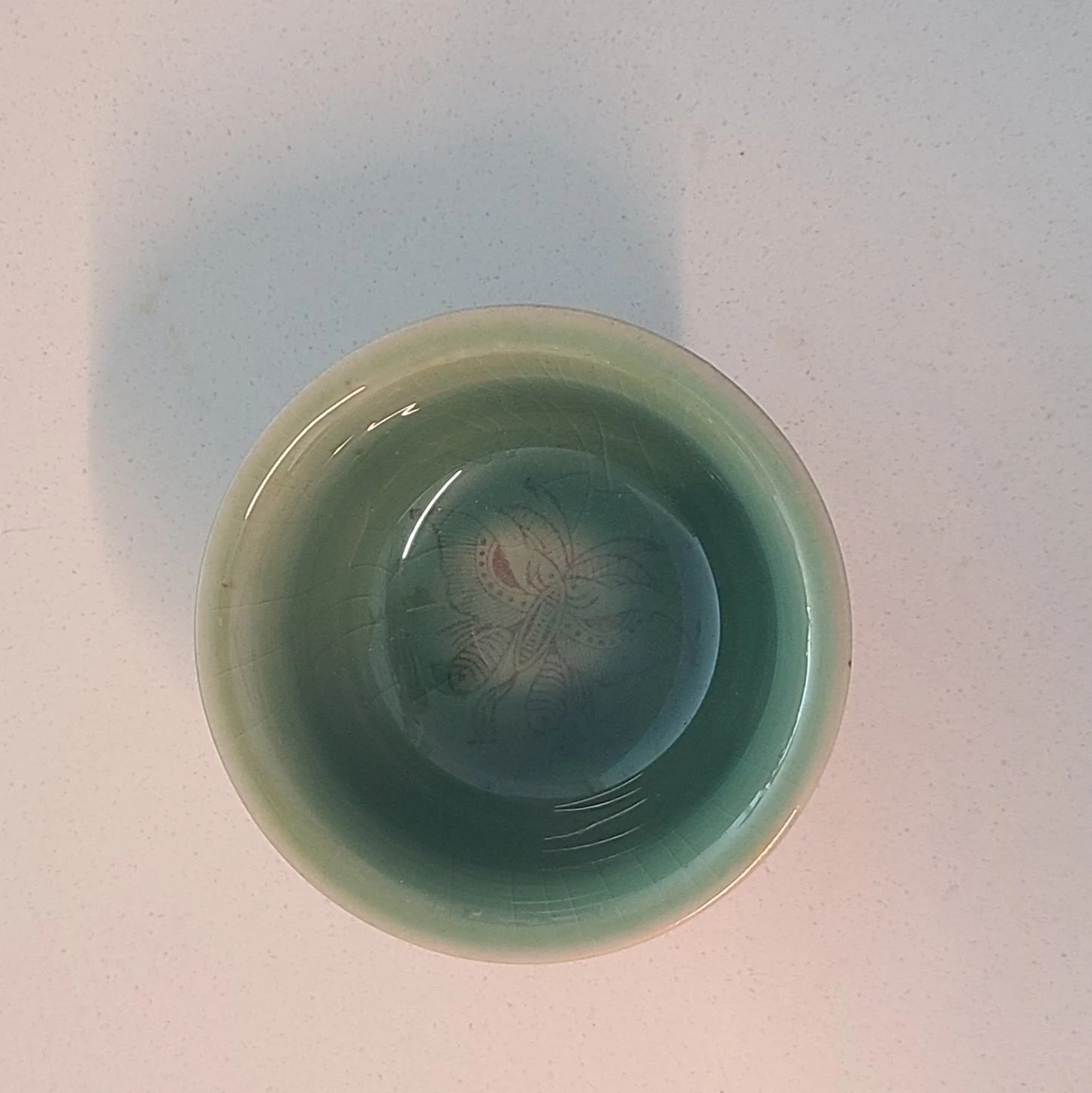Ya Zhou Tao clay tea cup - w/ a butterfly