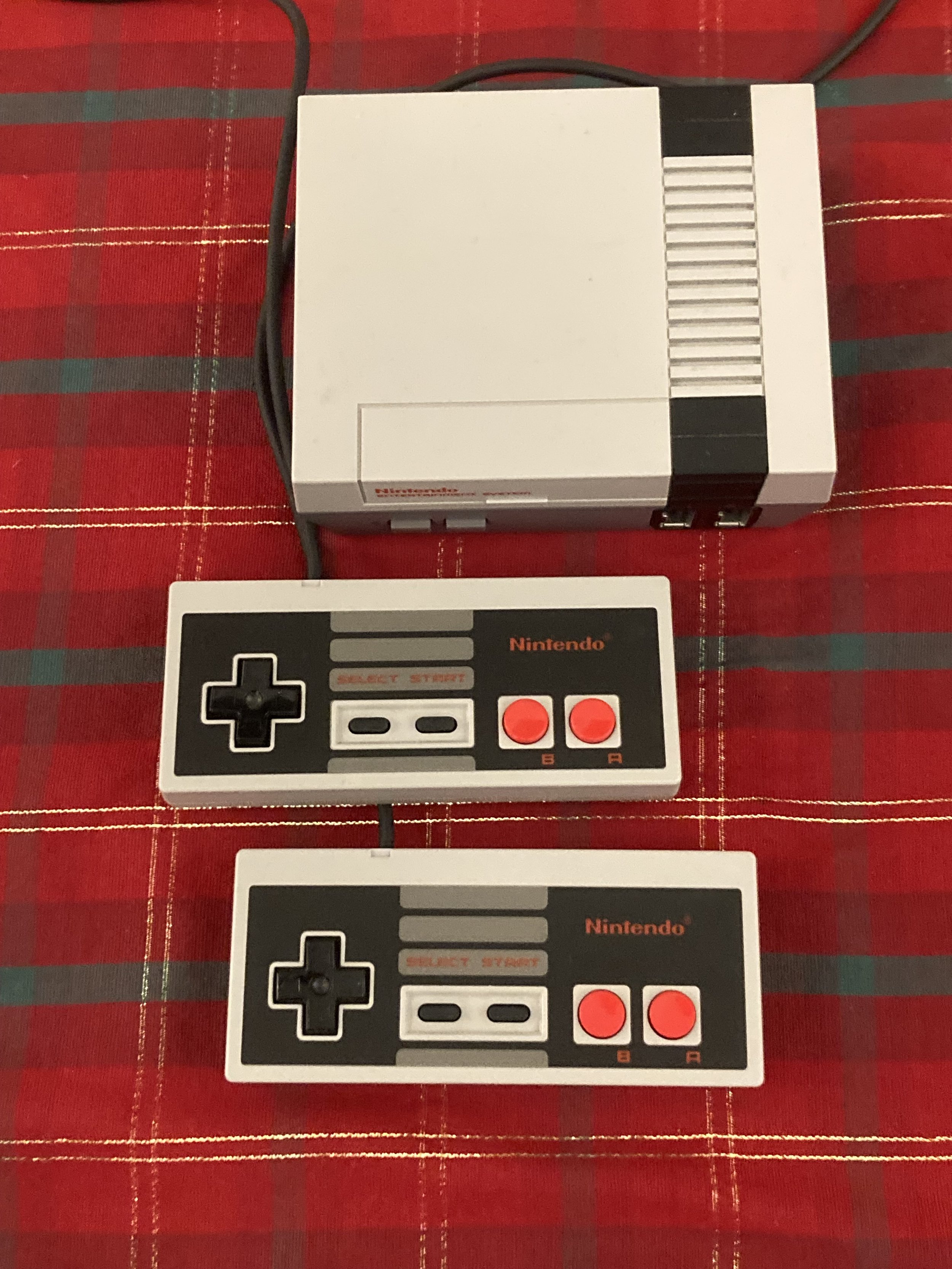 Nintendo NES Classic Mini - Hardware