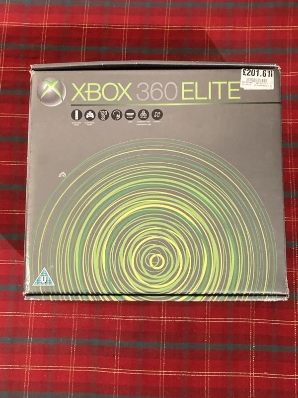 Boxed Xbox 360 Elite console - Hardware