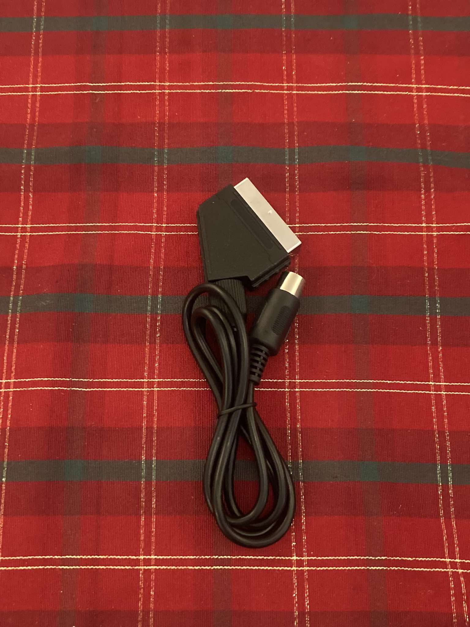 MD cable scart.jpg
