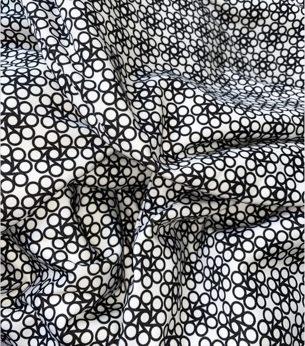 We created this signature fabric for up-and-coming fashion designer, Nicole Scott. Frosting Creative Co. excels in helping growing businesses reach their goals.